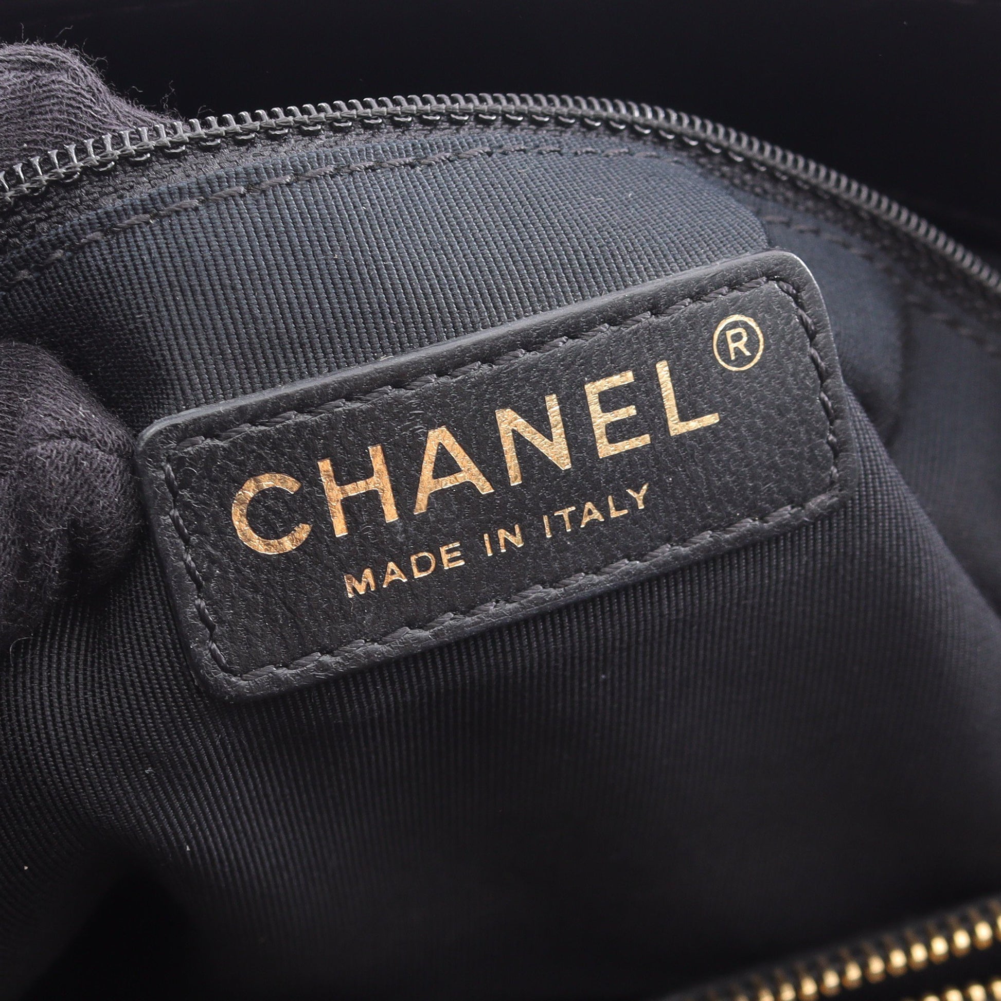 マトラッセ チェーンショルダーバッグ チェーントートバッグ レザー ブラック ゴールド金具 シャネル バッグ CHANEL