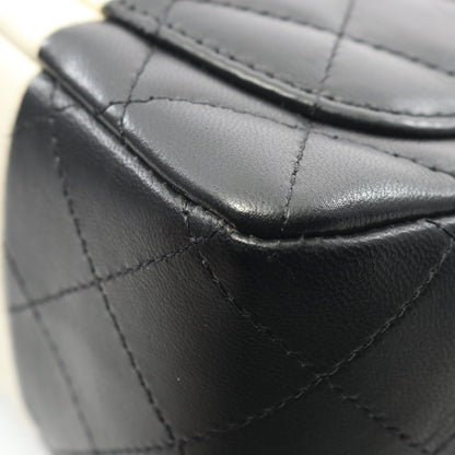 ミニマトラッセ チェーンショルダーバッグ ラムスキン ブラック ホワイト ゴールド金具 バイカラー シャネル バッグ CHANEL