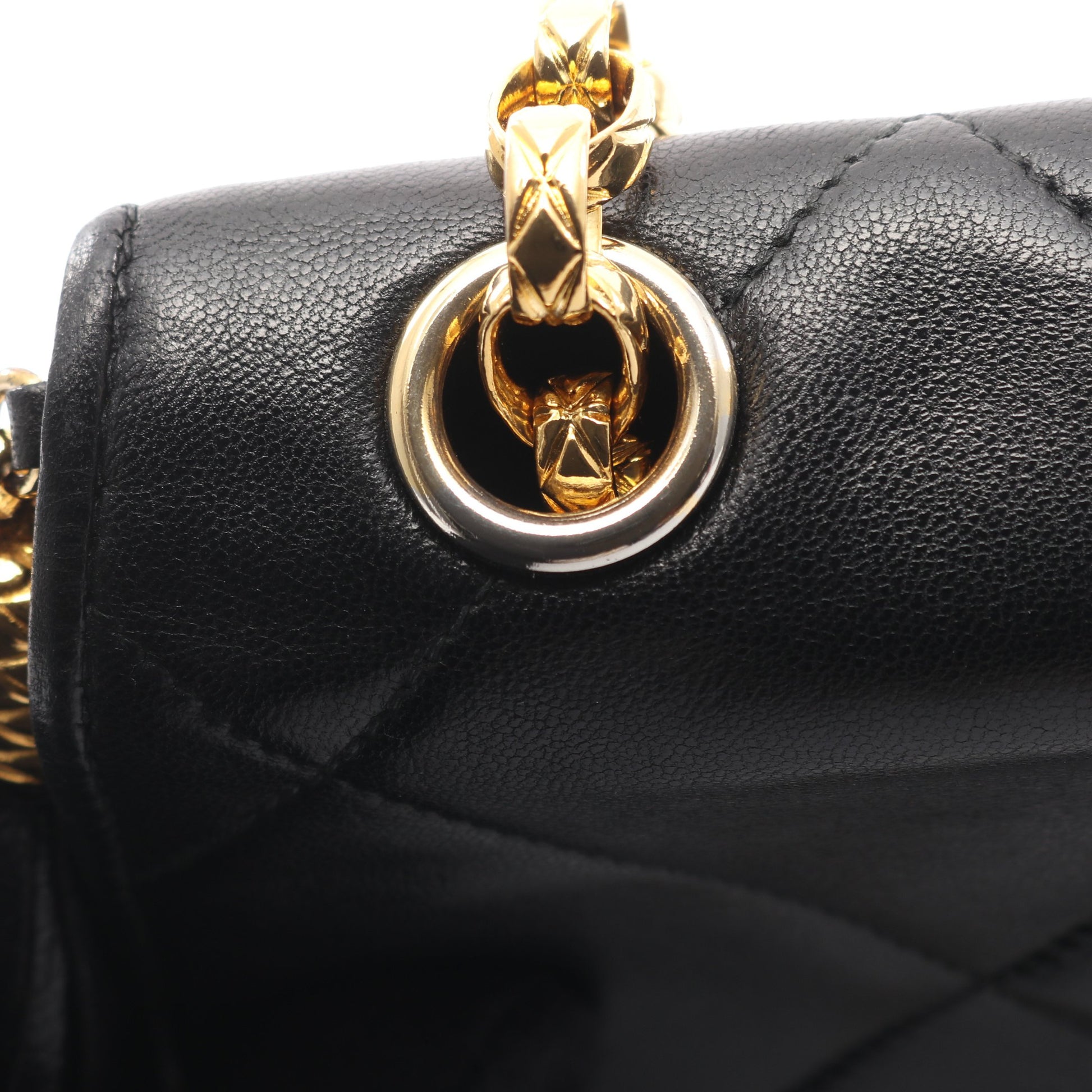 マトラッセ チェーンショルダーバッグ タッセル ラムスキン ブラック ゴールド金具 シャネル バッグ CHANEL