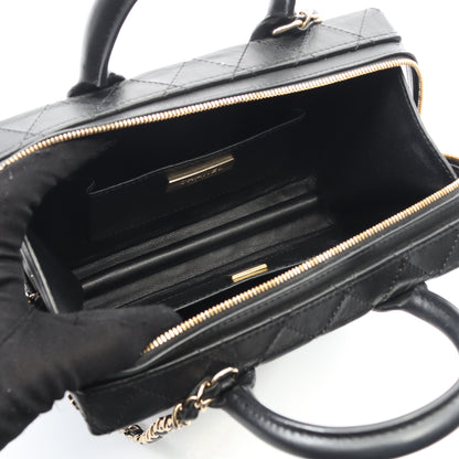 マトラッセ バニティバッグ チェーンショルダーバッグ ラムスキン ブラック ゴールド金具 2WAY シャネル バッグ CHANEL