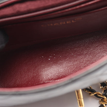 マトラッセ ダイアナフラップ チェーンショルダーバッグ ラムスキン ブラック ゴールド金具 シャネル バッグ CHANEL