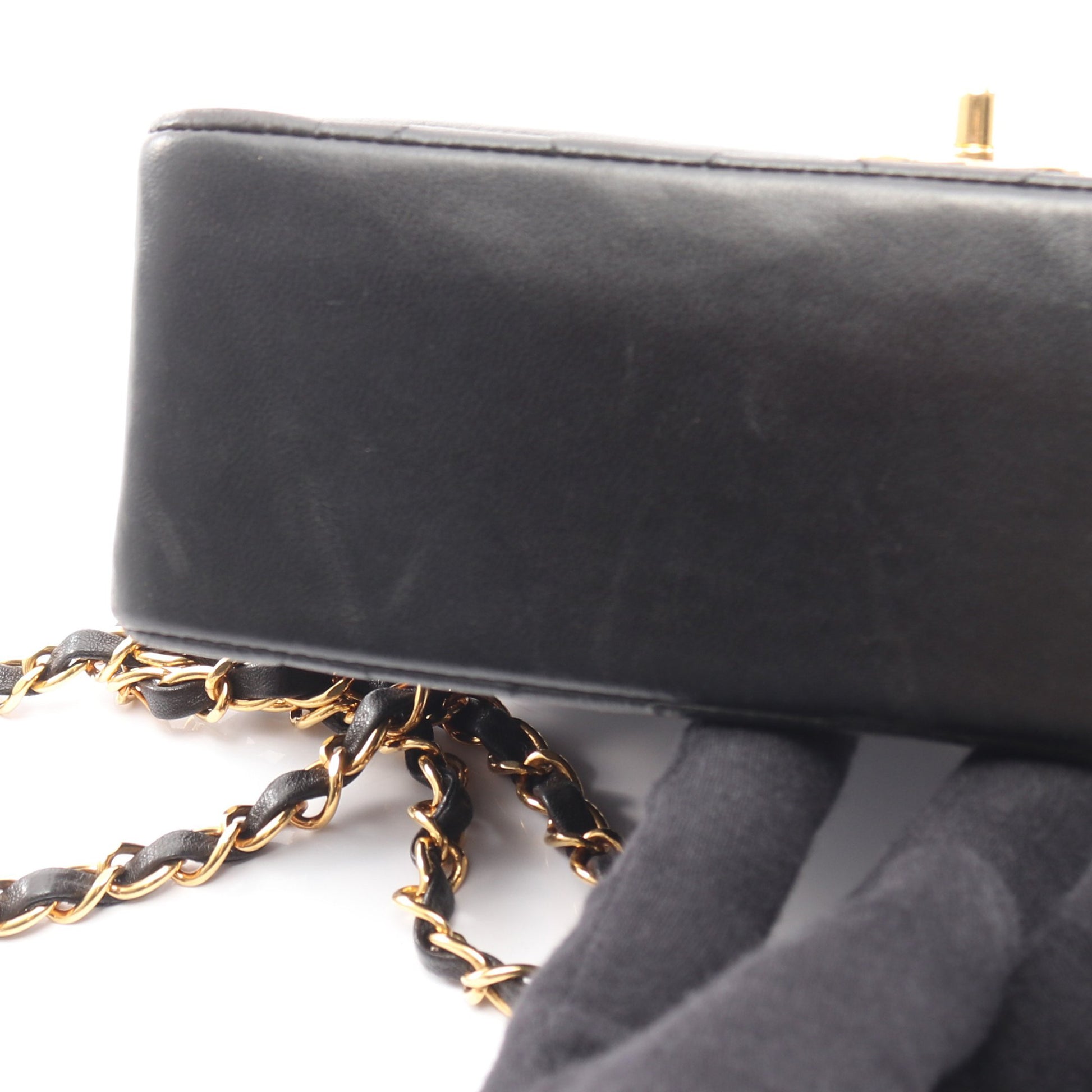マトラッセ ダイアナフラップ チェーンショルダーバッグ ラムスキン ブラック ゴールド金具 シャネル バッグ CHANEL