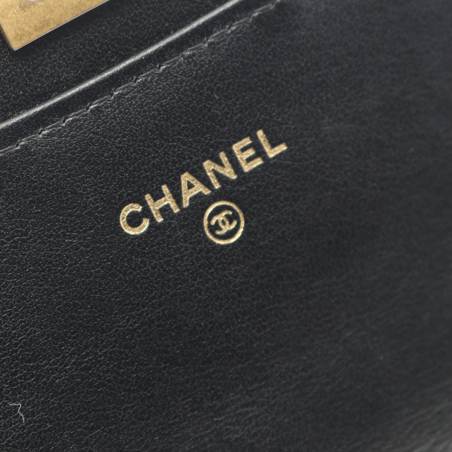 2.55 マトラッセ ミニ チェーンウォレット エイジドカーフスキン ブラック ゴールド金具 シャネル バッグ CHANEL