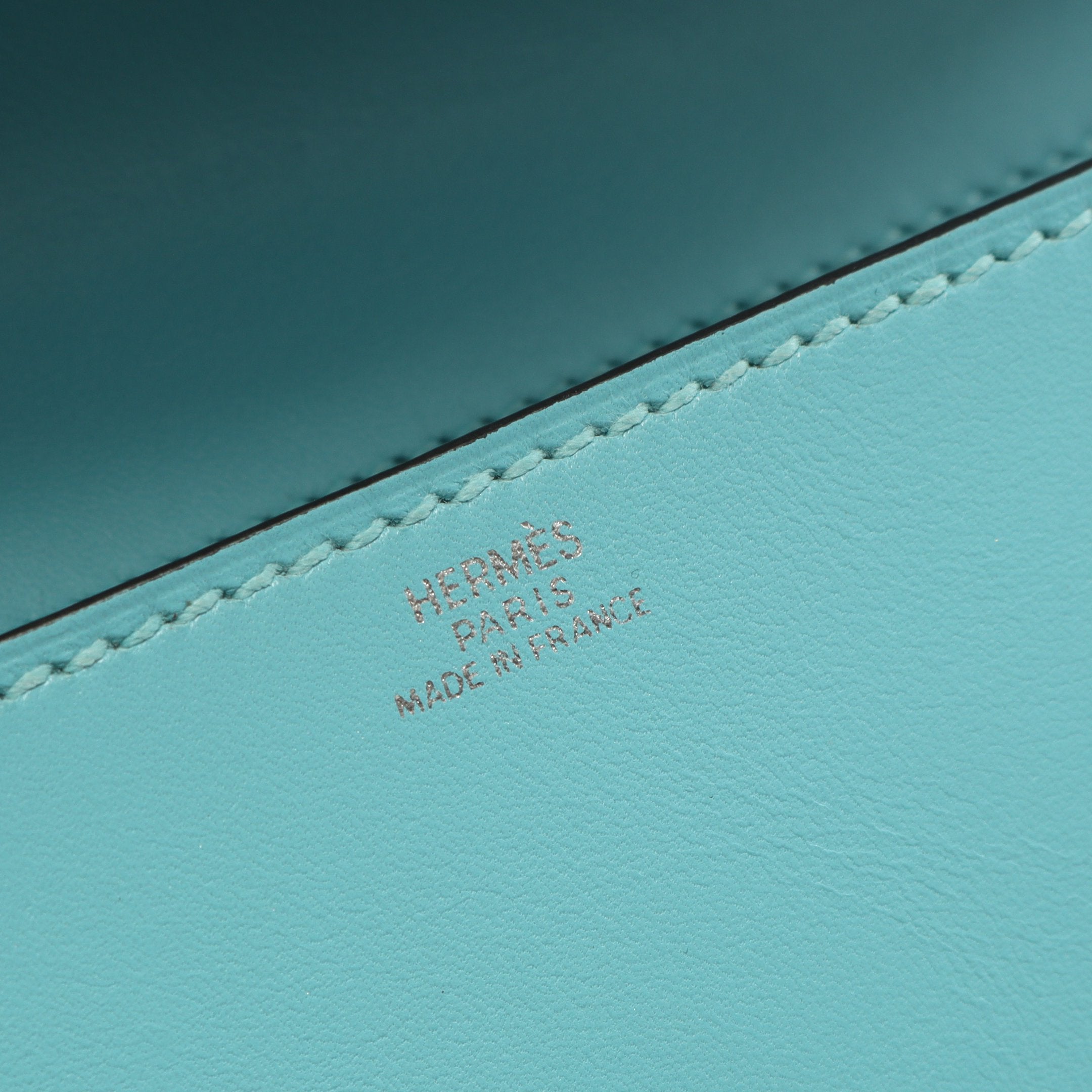 メドール23 ブルーアトール クラッチバッグ タデラクト ターコイズ