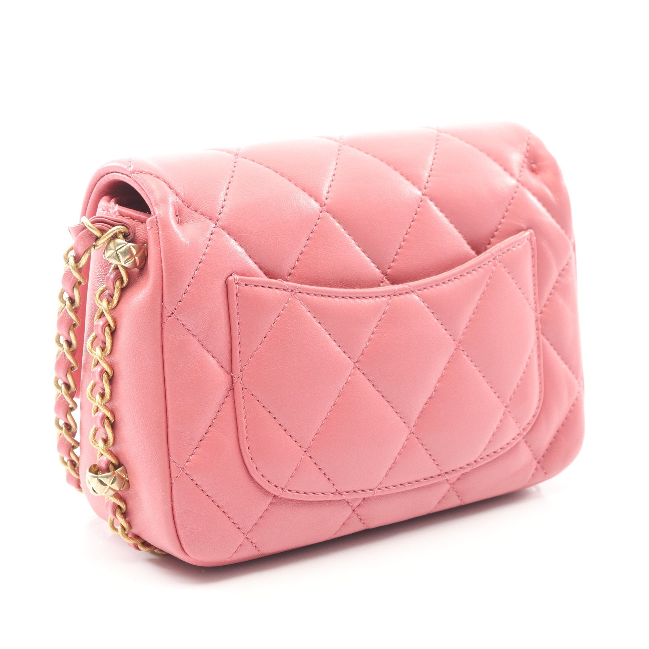 マトラッセ スモール チェーンショルダーバッグ ラムスキン ピンク