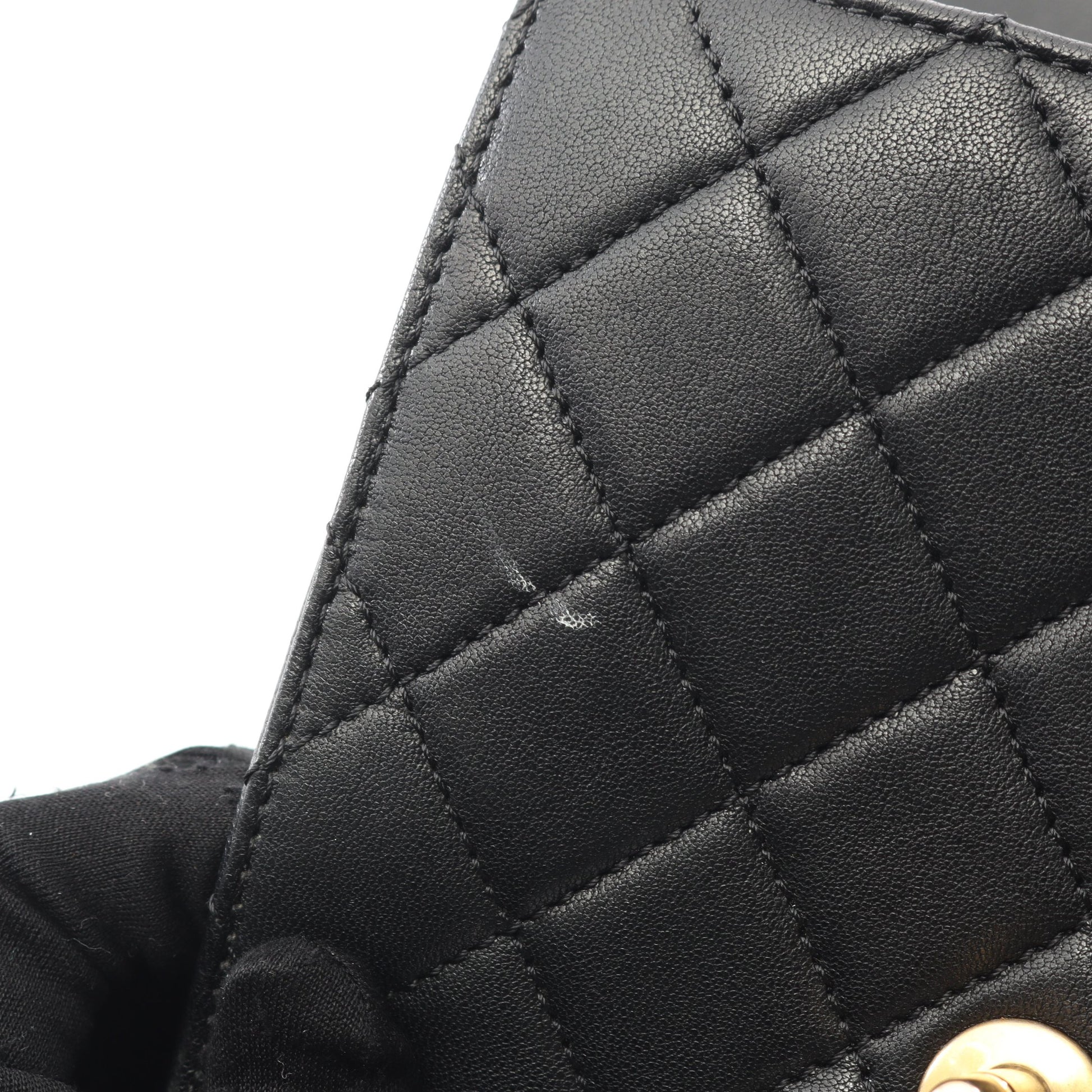 マトラッセ チェーンショルダーバッグ ラムスキン ブラック ゴールド金具 シャネル バッグ CHANEL