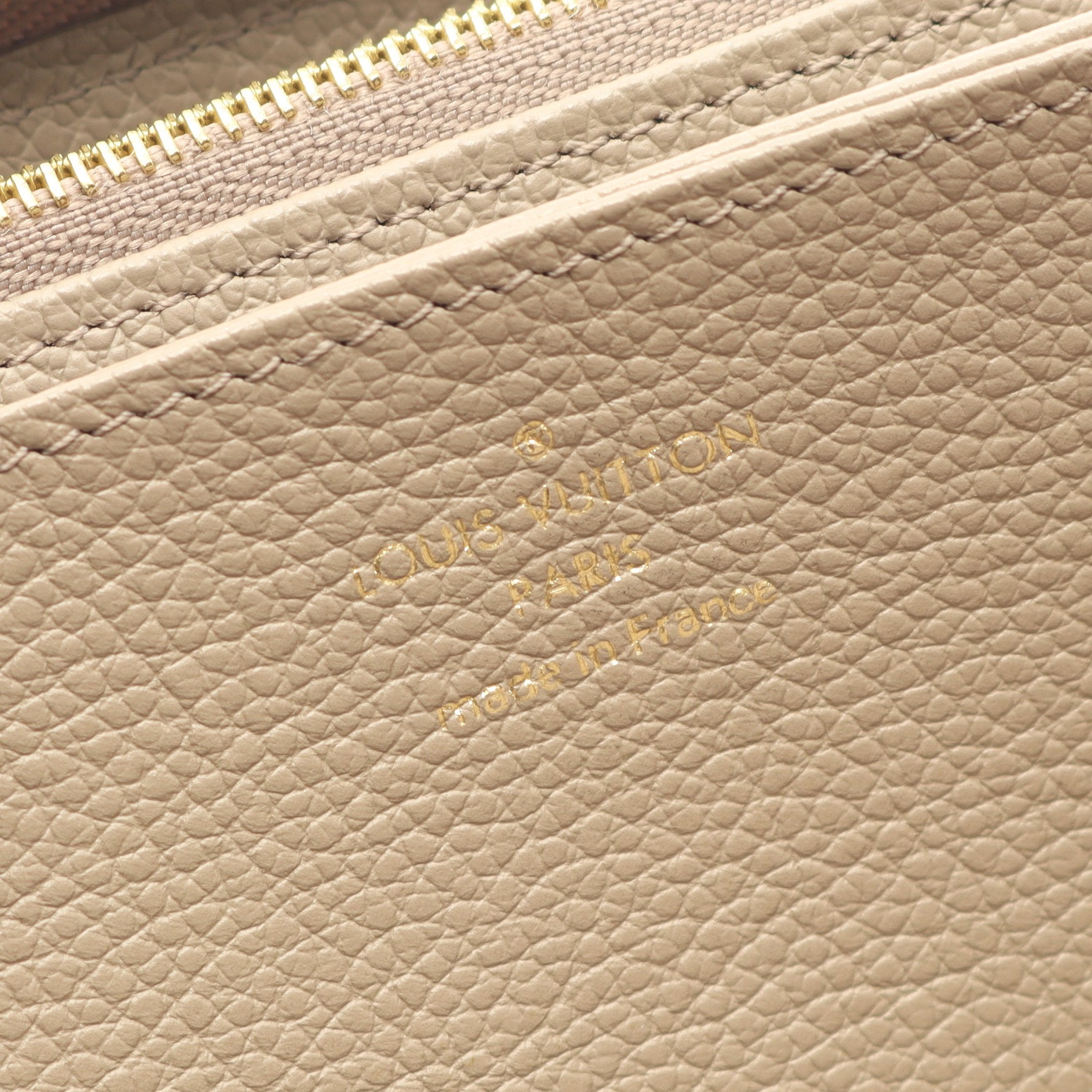 ジッピーウォレット　バイカラー　トゥルトレール×クレーム　アンプラント LOUIS VUITTON（ルイ・ヴィトン） ジッピーウォレット バイカラー