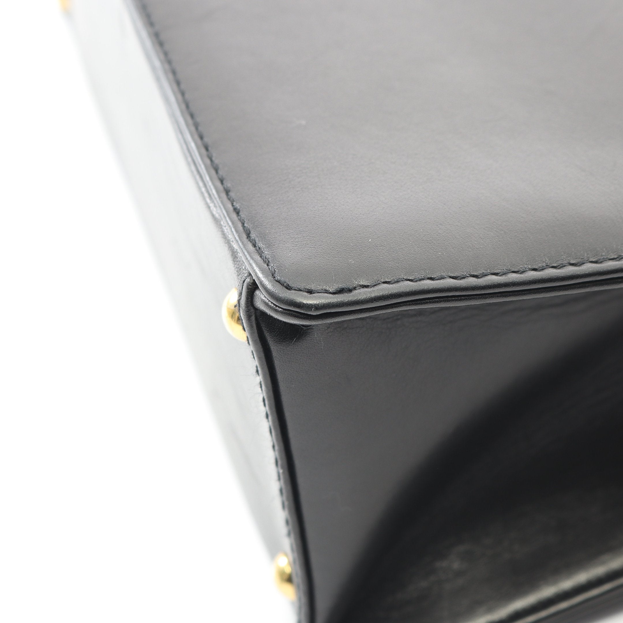 ハンドバッグ トートバッグ ラムスキン ブラック ゴールド金具 ロゴ