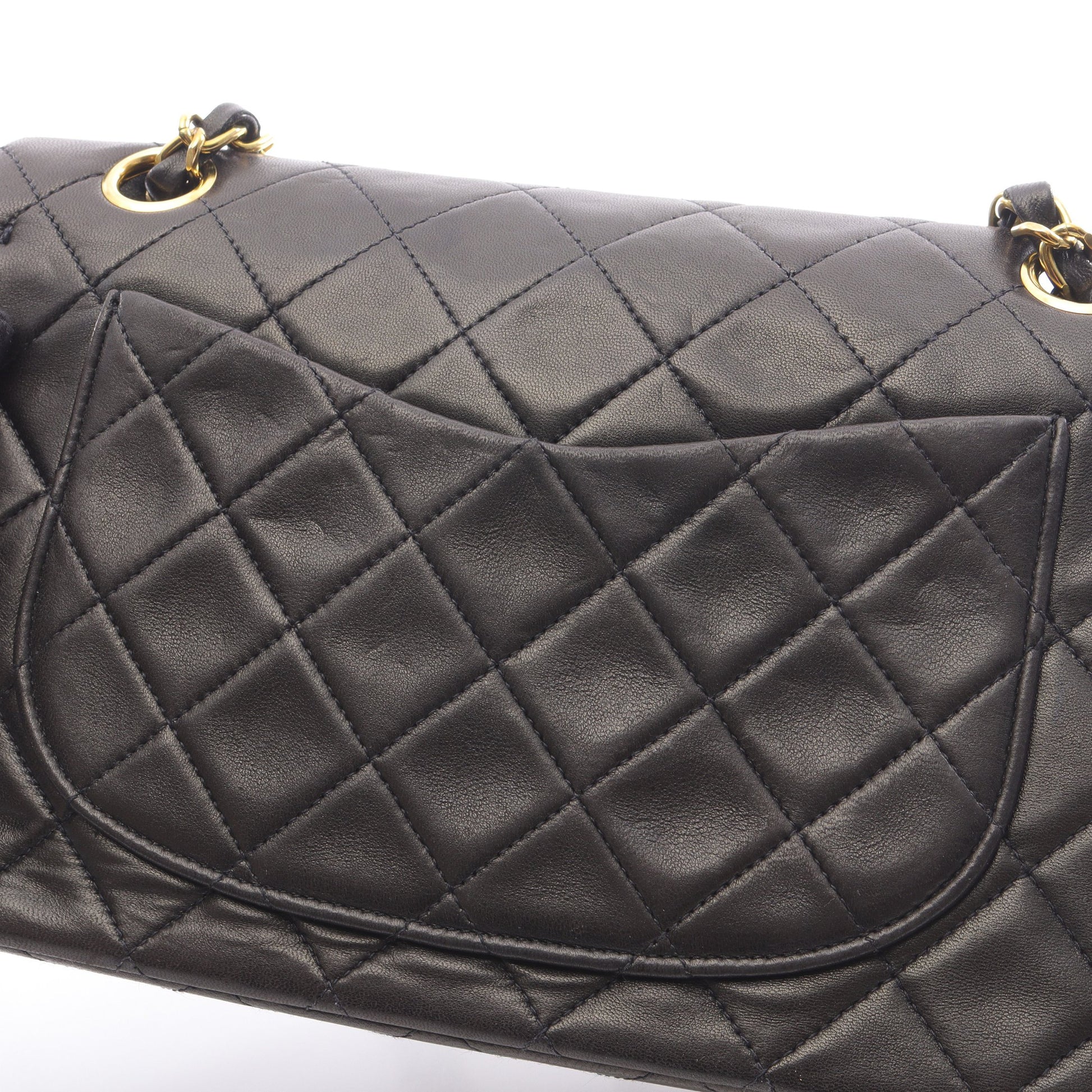マトラッセ Wフラップ Wチェーンショルダーバッグ ラムスキン ブラック ゴールド金具 シャネル バッグ CHANEL