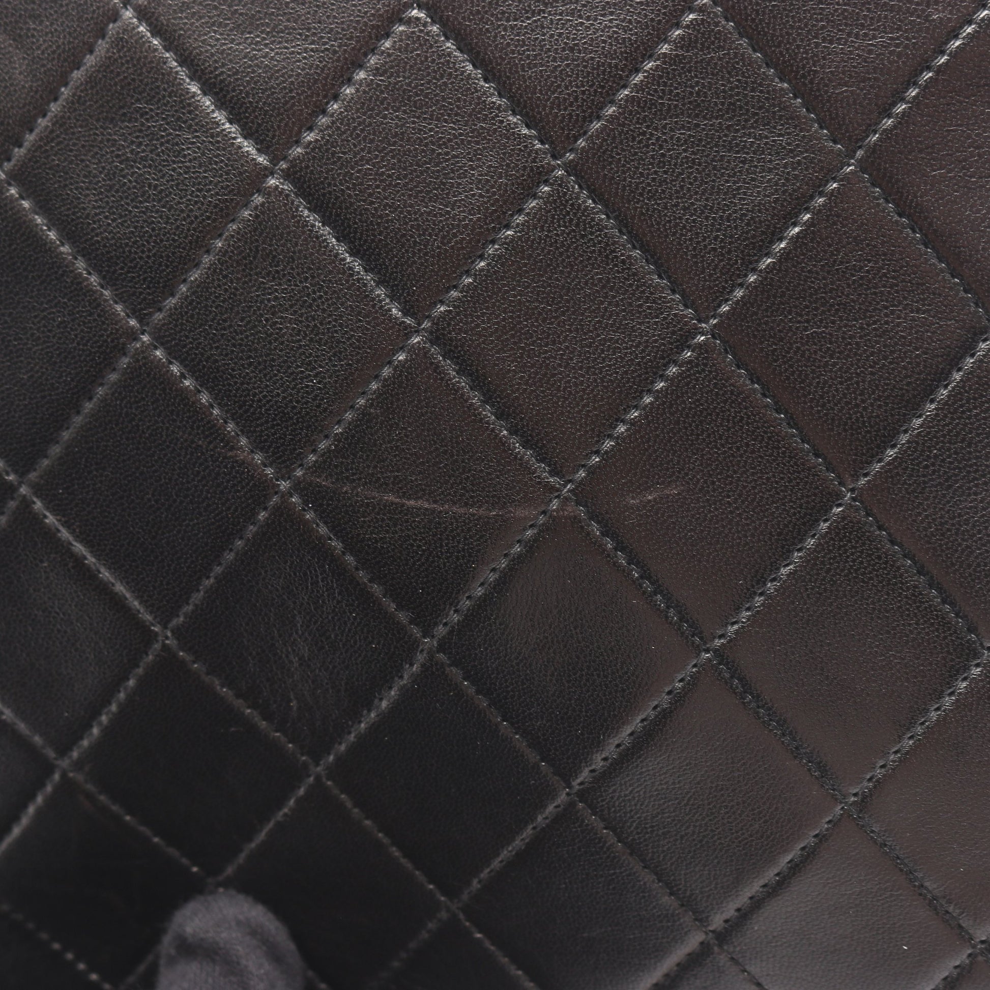 マトラッセ シングルフラップ チェーンショルダーバッグ ラムスキン ブラック ゴールド金具 シャネル バッグ CHANEL
