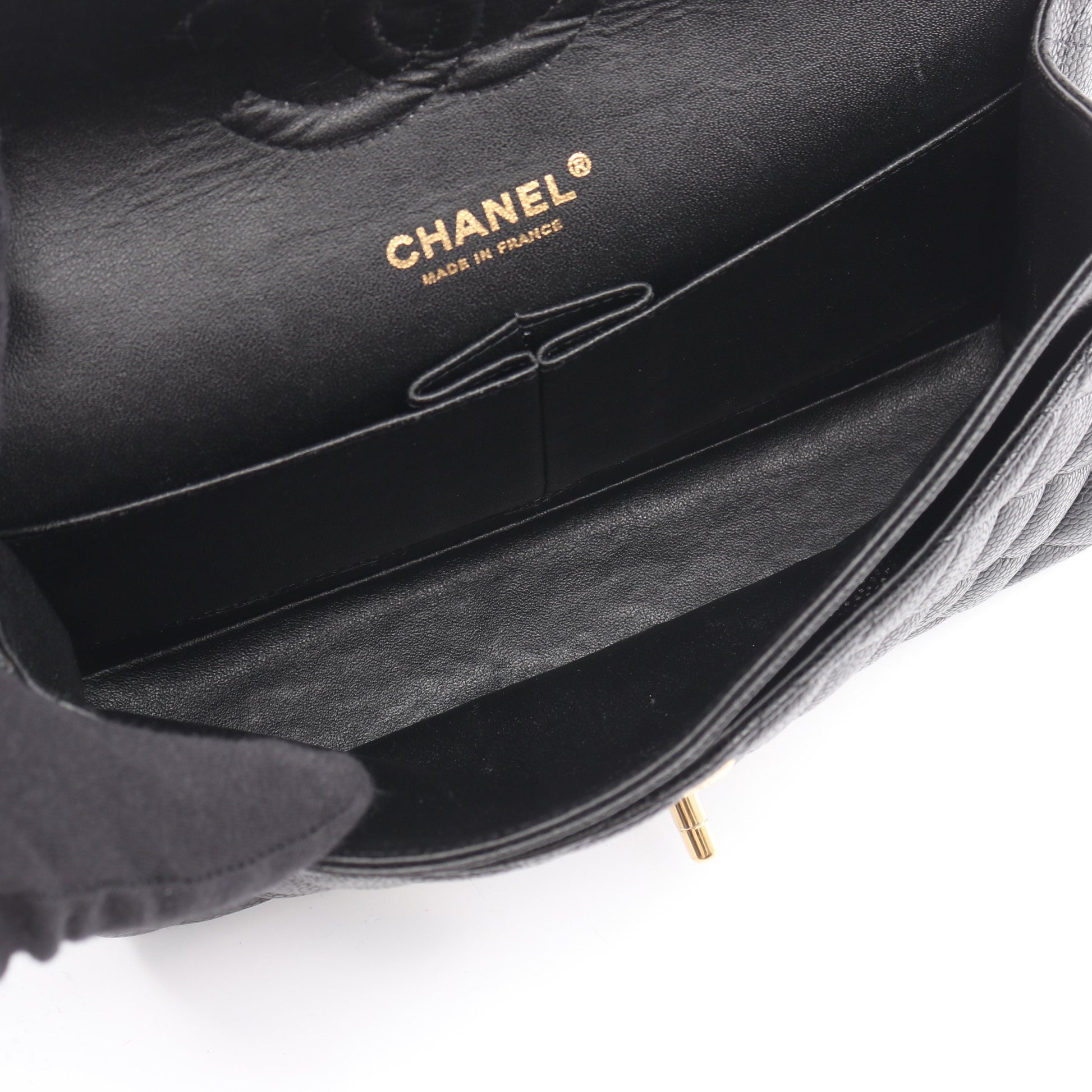 マトラッセ Wフラップ Wチェーンショルダーバッグ キャビアスキン ブラック ゴールド金具 シャネル バッグ CHANEL