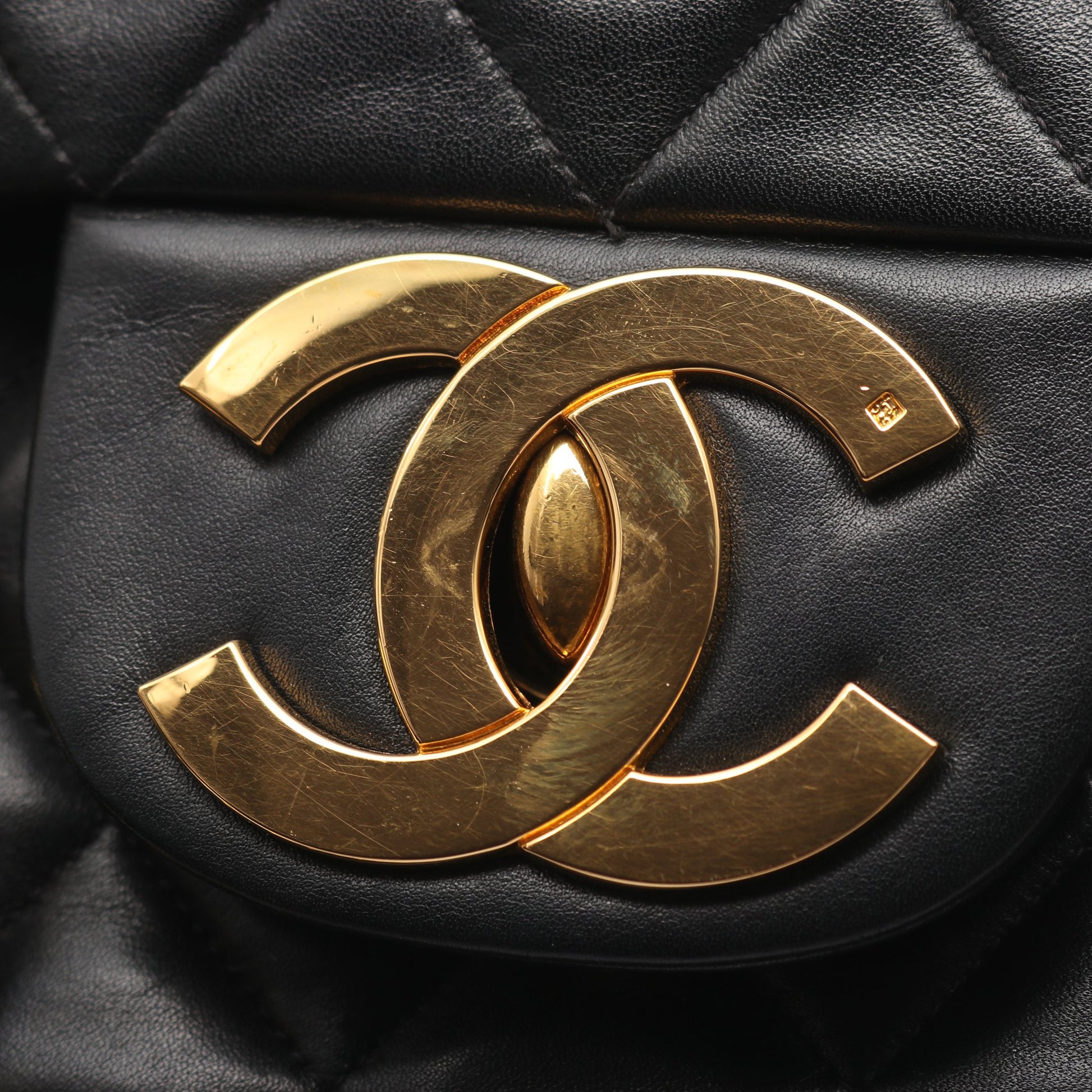 デカマトラッセ34 Wチェーンショルダーバッグ ラムスキン ブラック ゴールド金具 シャネル バッグ CHANEL
