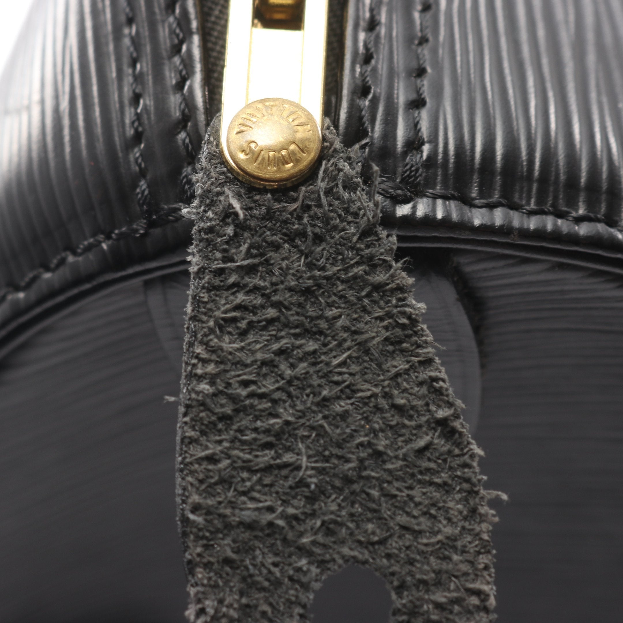 [超極美品] ルイヴィトン　エピ　スピーディ30 ハンドバッグ　黒　ノワール LOUIS VUITTON(ルイヴィトン) ハンドバッグ エピ スピーディ30 M43002