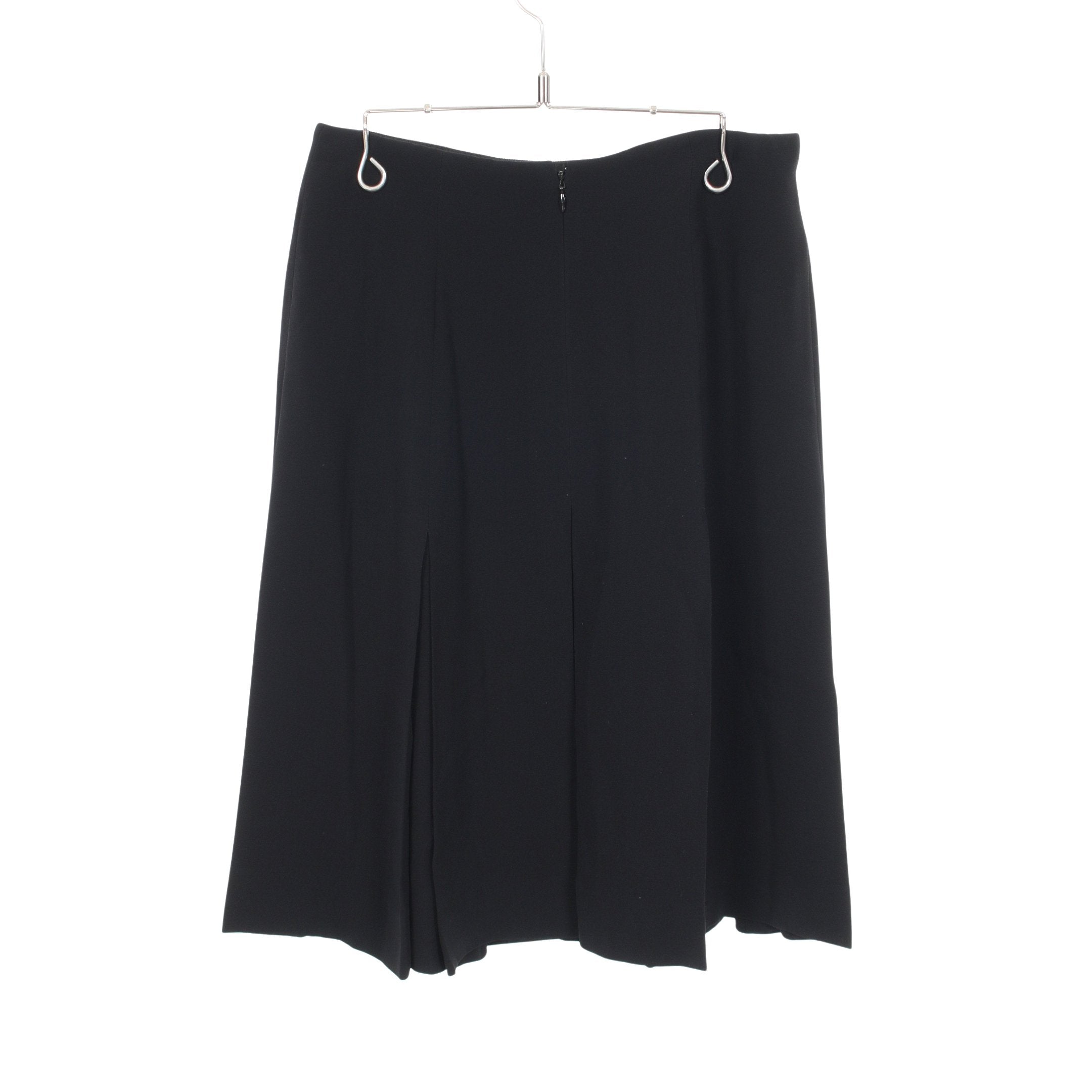 プリーツ スカート ロゴプレート シルク ブラック シャネル – RECLO
