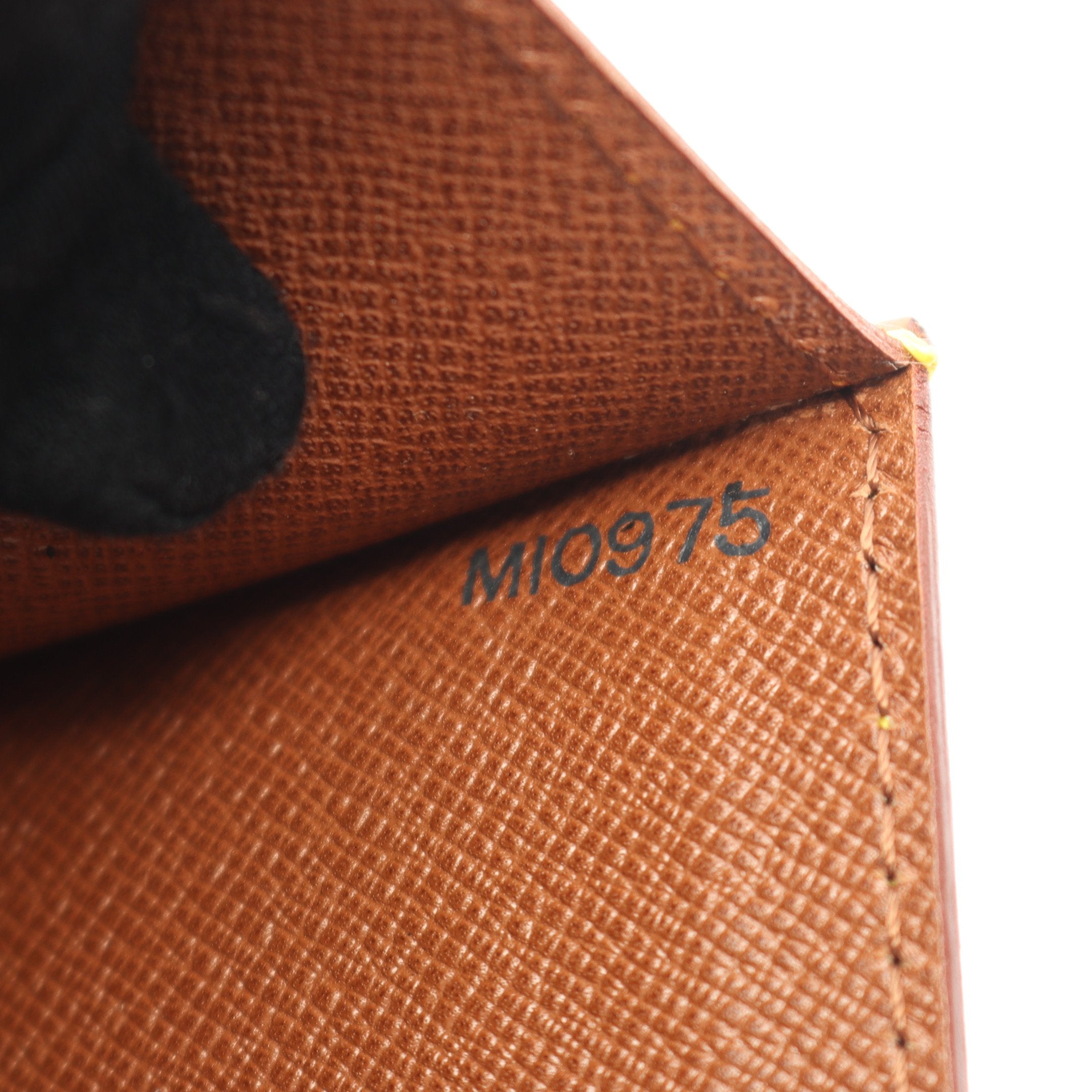 セリエドラゴンヌ エピ ジパングゴールド クラッチバッグ セカンド