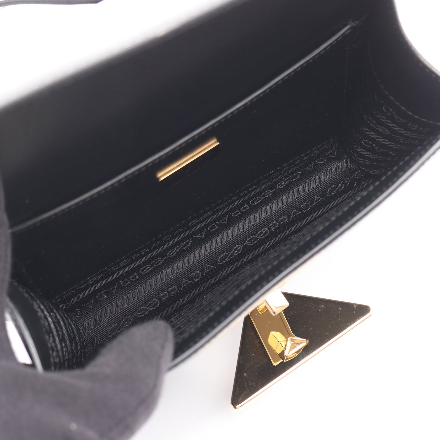 エムブレム BOX CALF ショルダーバッグ レザー ブラック プラダ バッグ PRADA