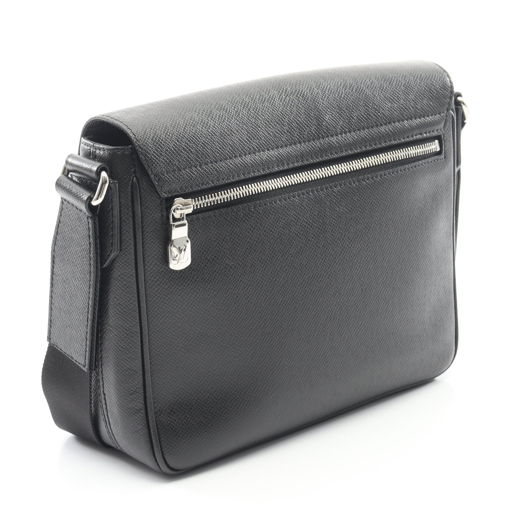 ルイヴィトン LOUIS VUITTON タイガ ボディバッグ ノワール ルイ・ヴィトン(LOUIS VUITTON) タイガ(taiga) ボディバッグ・ウエスト