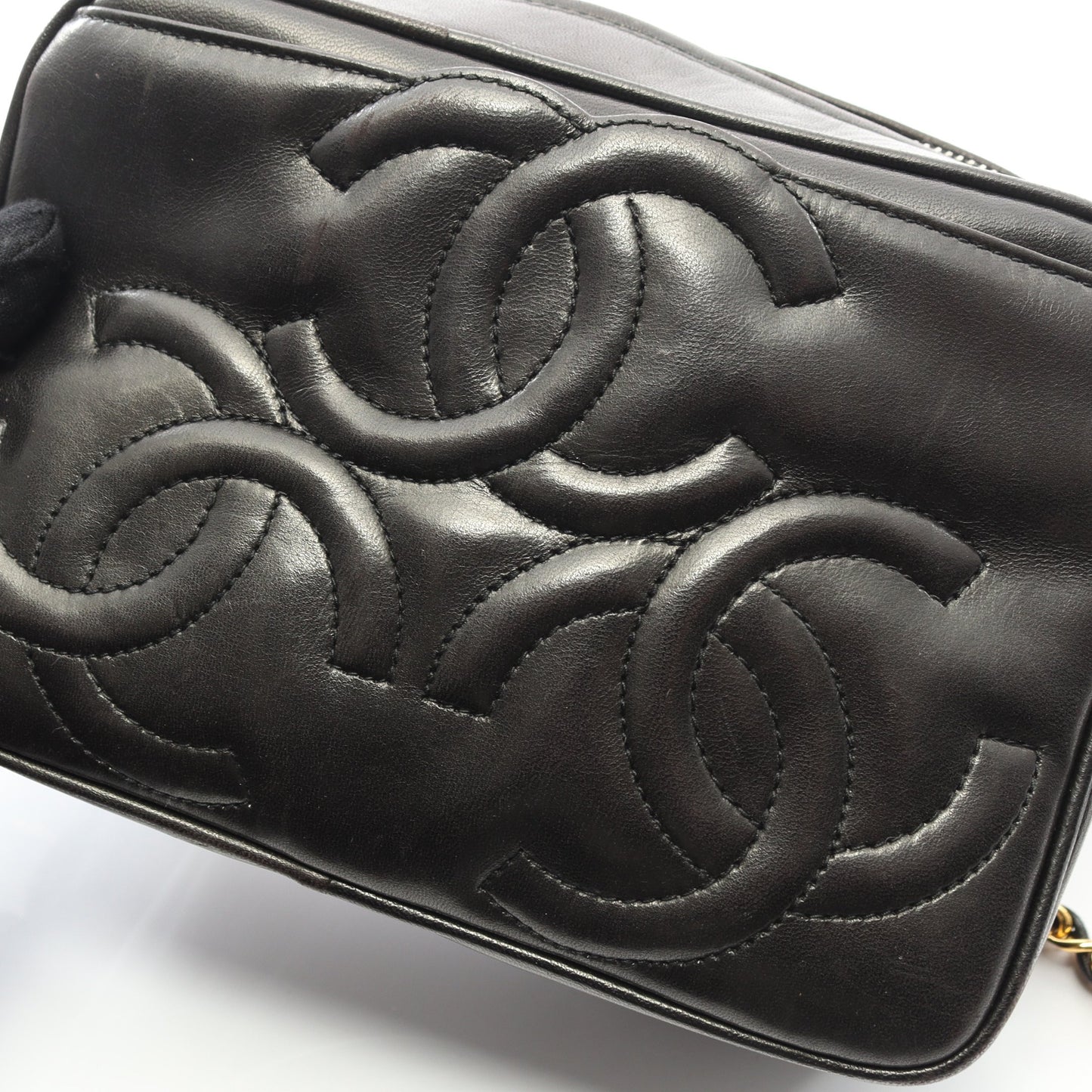 トリプルココマーク チェーンショルダーバッグ ラムスキン ブラック ゴールド金具 タッセル シャネル バッグ CHANEL