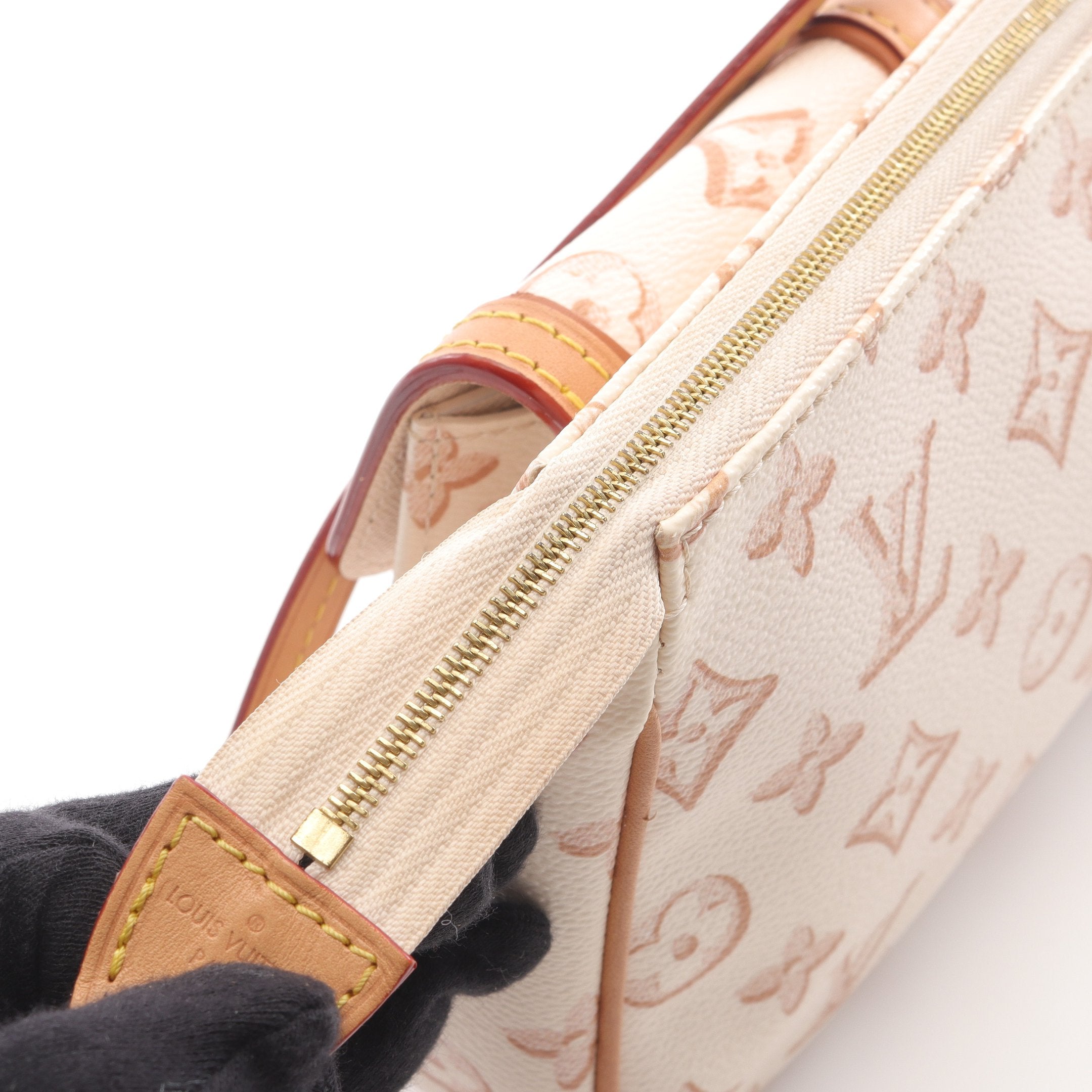 マキシ ポシェット アクセソワール ワンショルダーバッグ PVC レザー