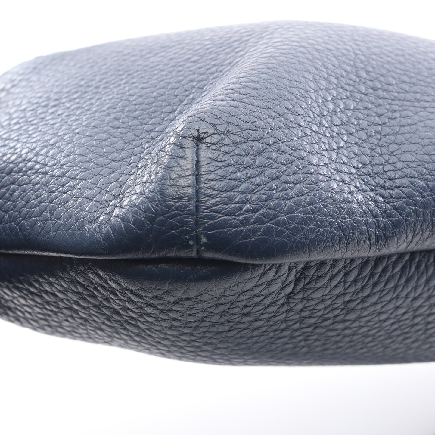 セレリア ボディバッグ ウエストバッグ レザー ネイビー フェンディ バッグ FENDI