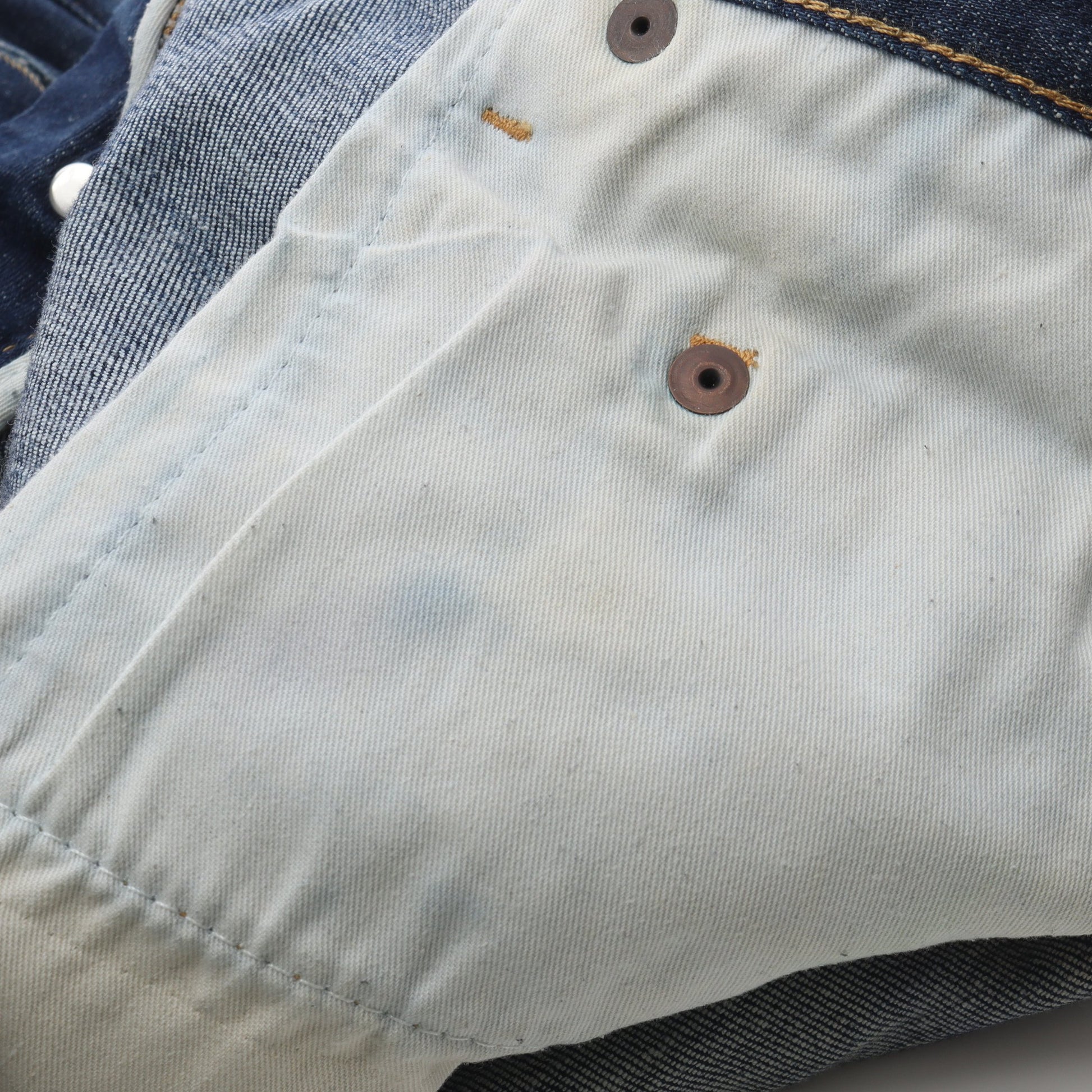 SKATER JEAN デニムパンツ ロゴワッペン コットン インディゴブルー ダメージ加工 ペイント加工 ボタンフライ ディースクエアード ボトムス DSQUARED2