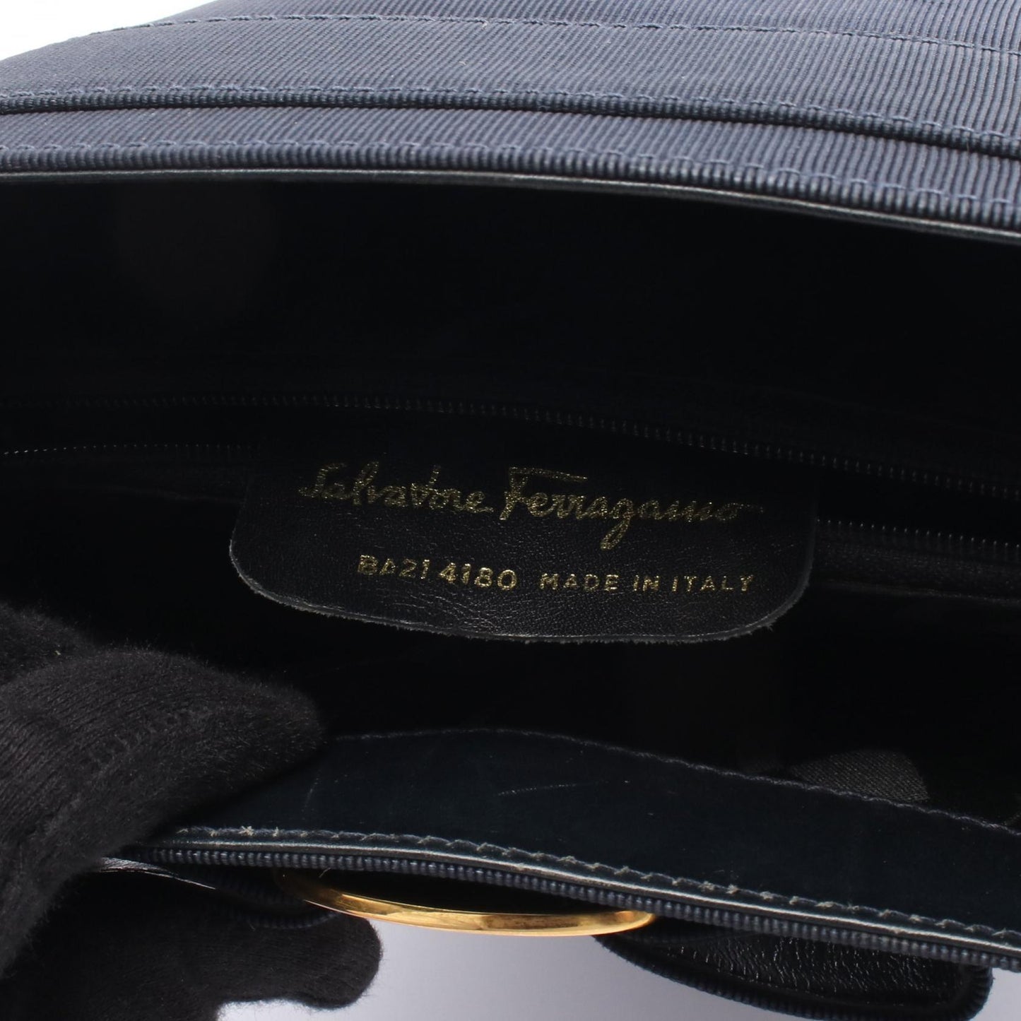 ヴァラリボン ハンドバッグ スエード ブラック サルヴァトーレフェラガモ バッグ Salvatore Ferragamo