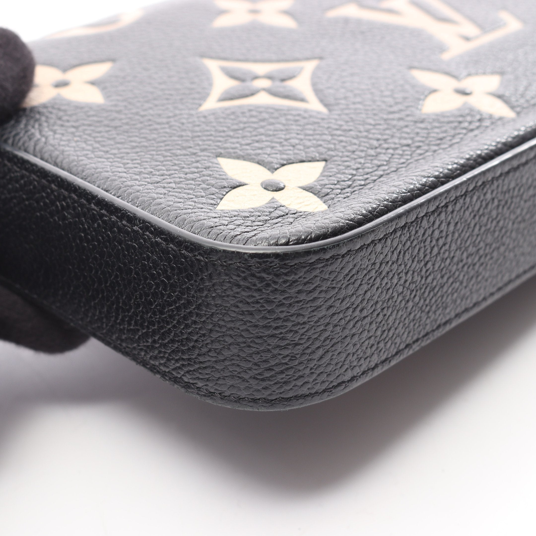 ポシェット フェリシー バイカラーモノグラムアンプラント チェーン