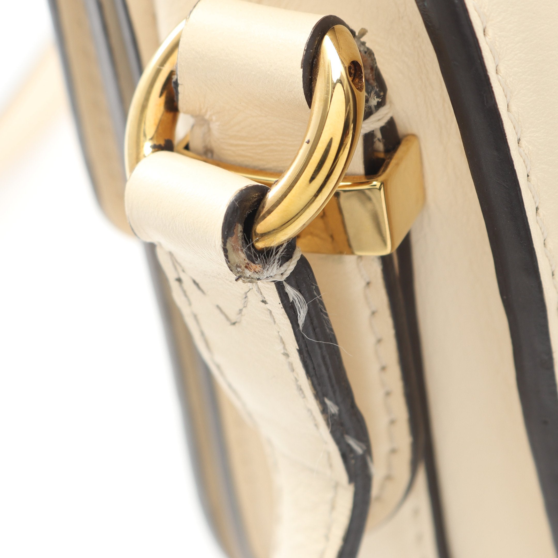 LV PONT 9 LVポンヌフ クレーム ショルダーバッグ レザー アイボリー