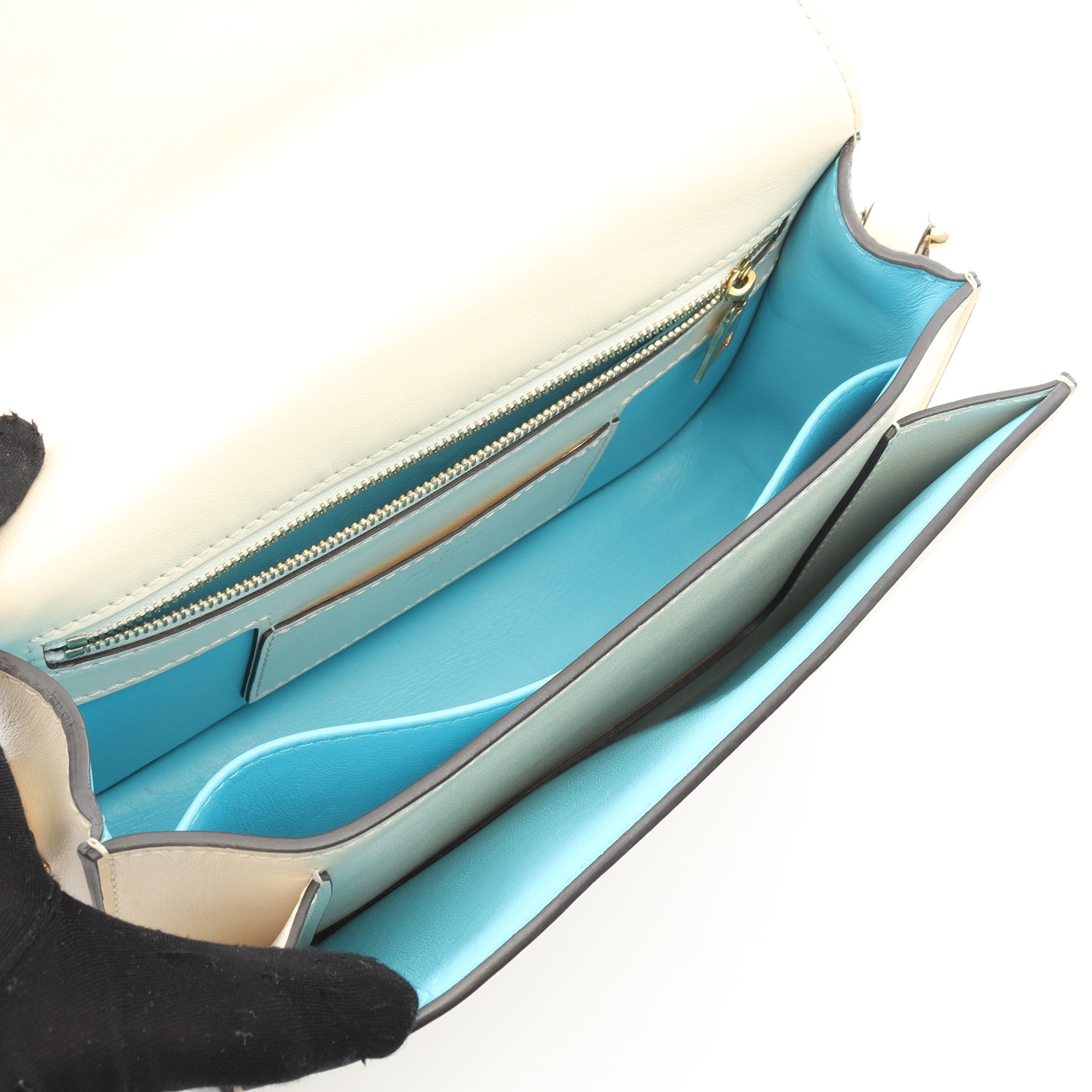 LV PONT 9 LVポンヌフ クレーム ショルダーバッグ レザー アイボリー