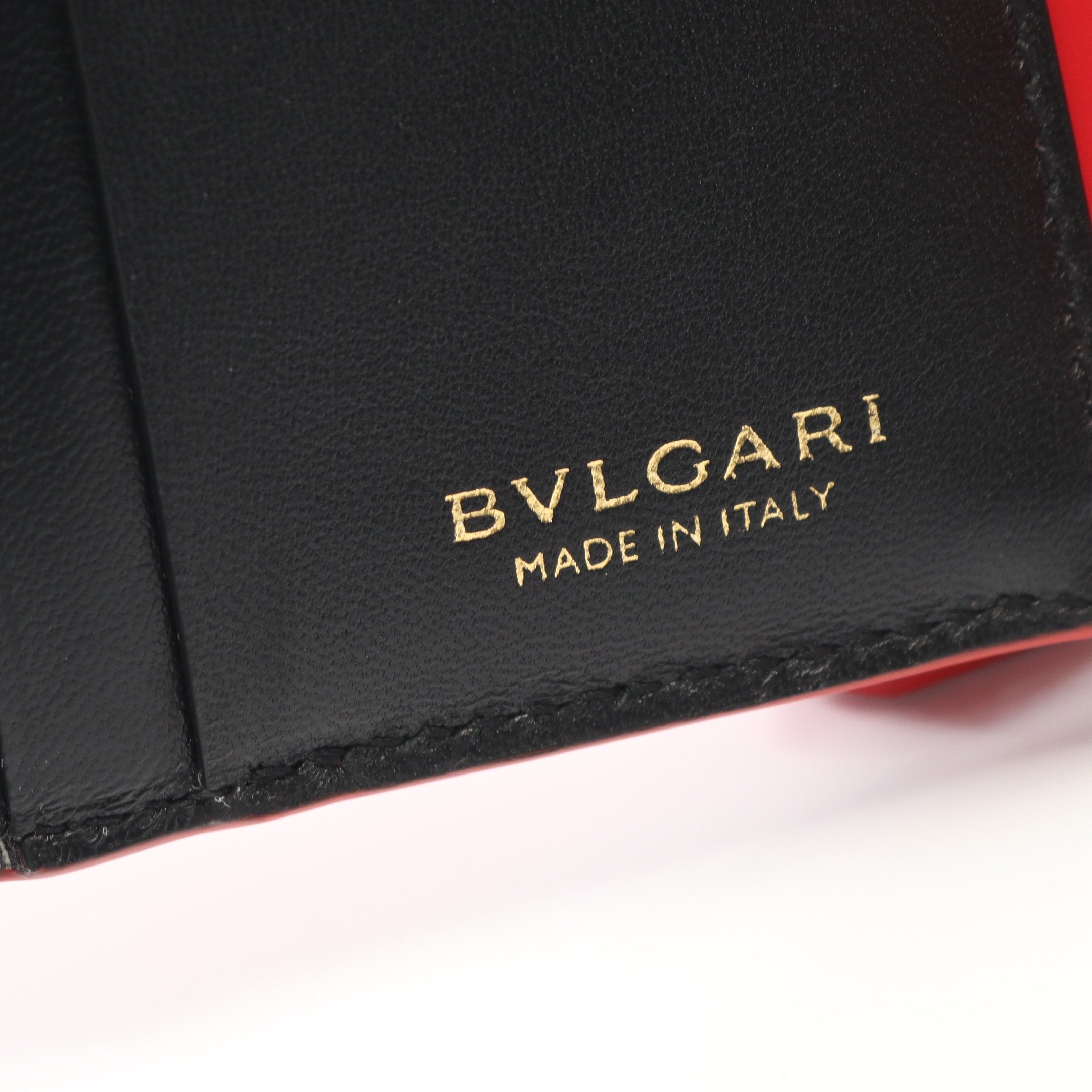 セルペンティ フォーエバー 二つ折り財布 レザー ピンクパープル