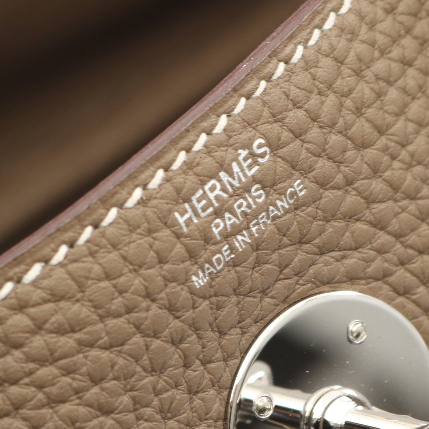 リンディ26 エトゥープ ショルダーバッグ トリヨンクレマンス グレーブラウン シルバー金具 D刻印 エルメス バッグ HERMES