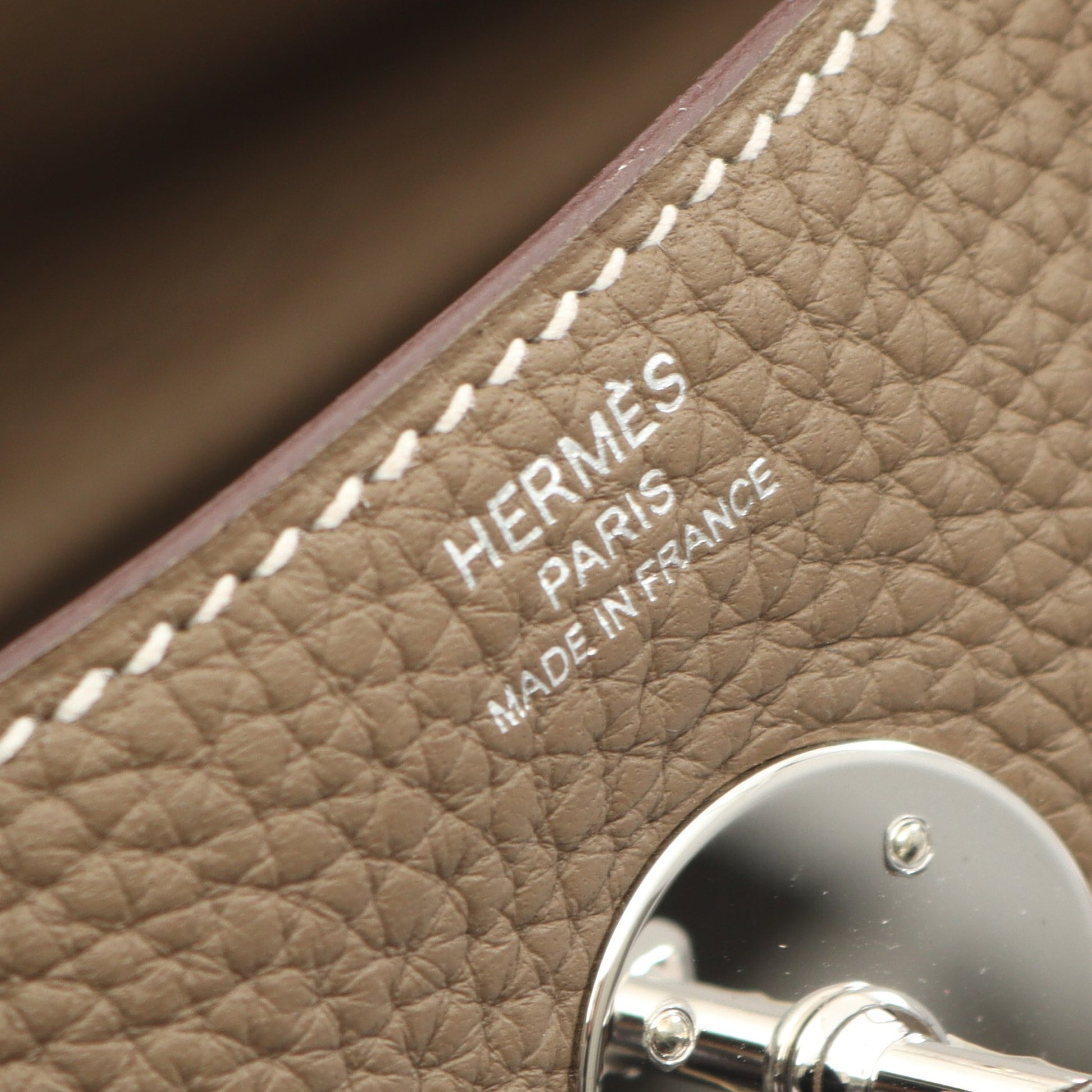 リンディ26 エトゥープ ショルダーバッグ トリヨンクレマンス グレーブラウン シルバー金具 D刻印 エルメス バッグ HERMES