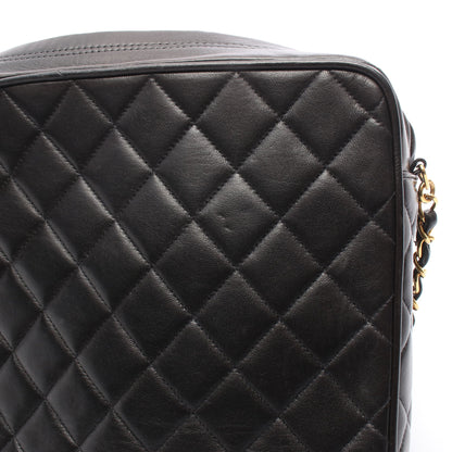 チェーンショルダーバッグ ラムスキン ブラック ゴールド金具 シャネル バッグ CHANEL