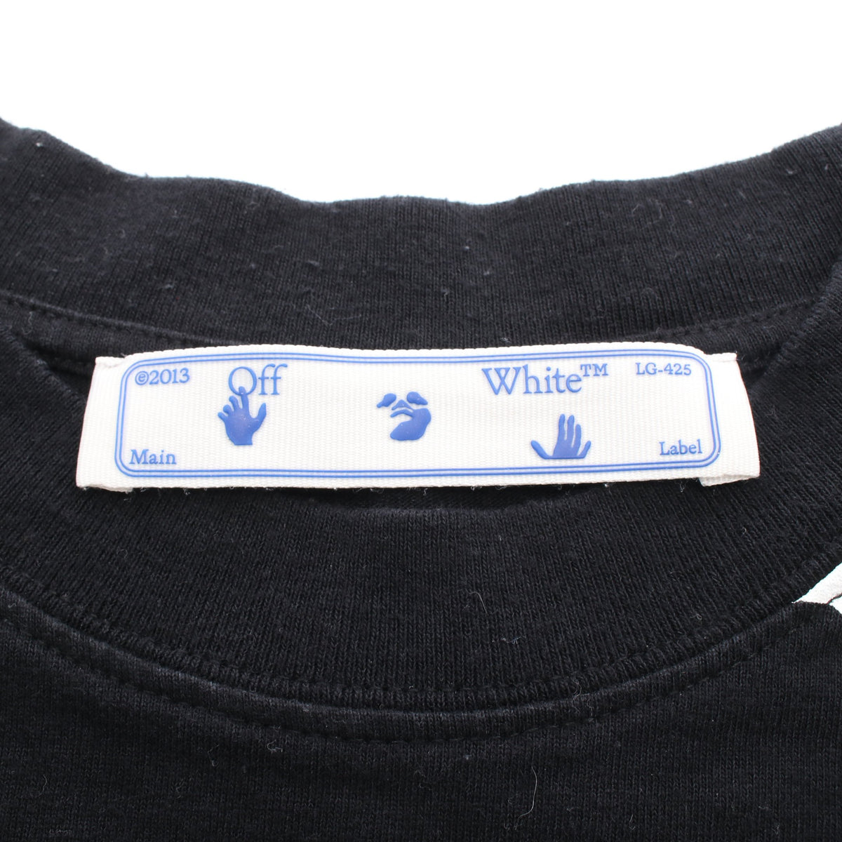 半袖Tシャツ クルーネック ロゴ総柄 コットン ブラック ホワイト オフホワイト トップス OFF-WHITE