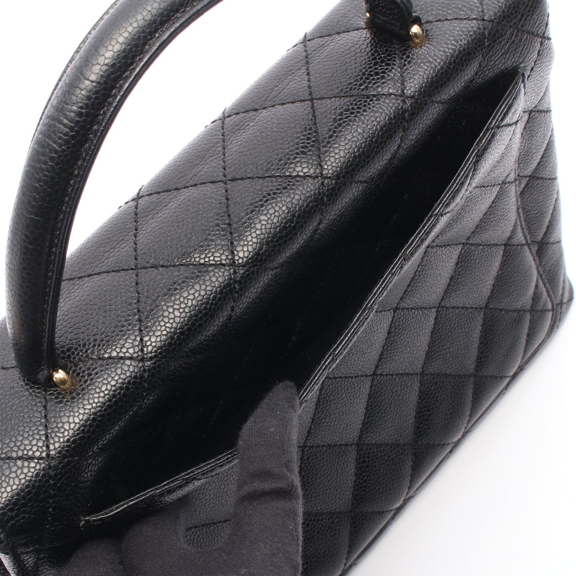 マトラッセ ハンドバッグ キャビアスキン ブラック ゴールド金具 シャネル バッグ CHANEL