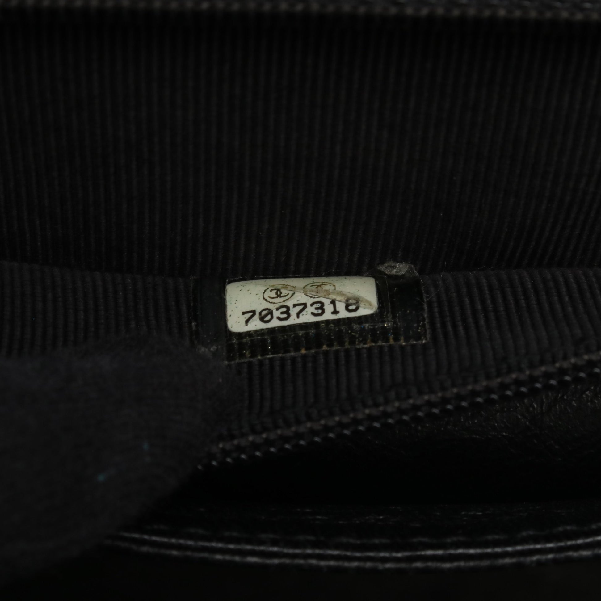 マトラッセ ハンドバッグ キャビアスキン ブラック ゴールド金具 シャネル バッグ CHANEL