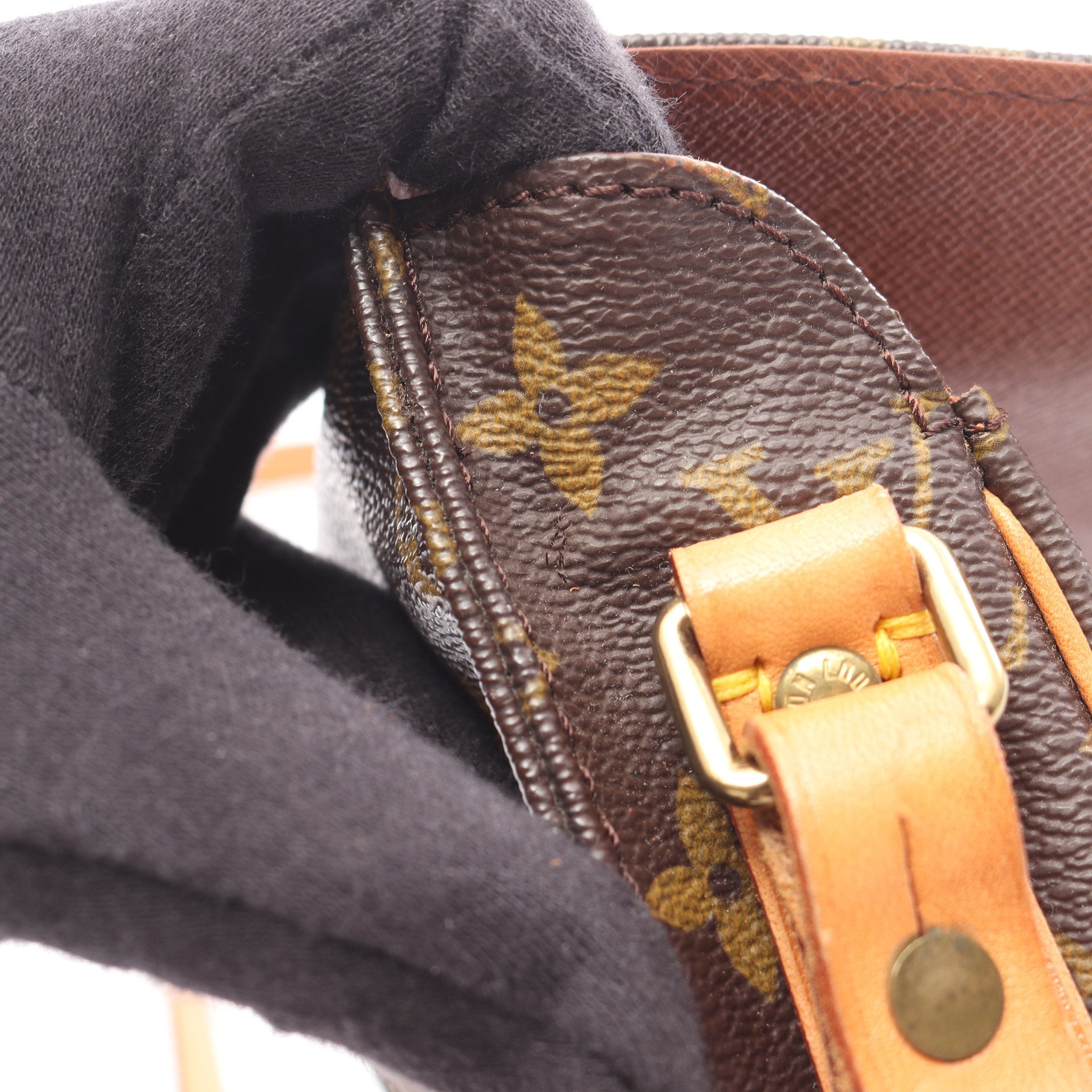 カルトシエールPM モノグラム ショルダーバッグ PVC レザー ブラウン