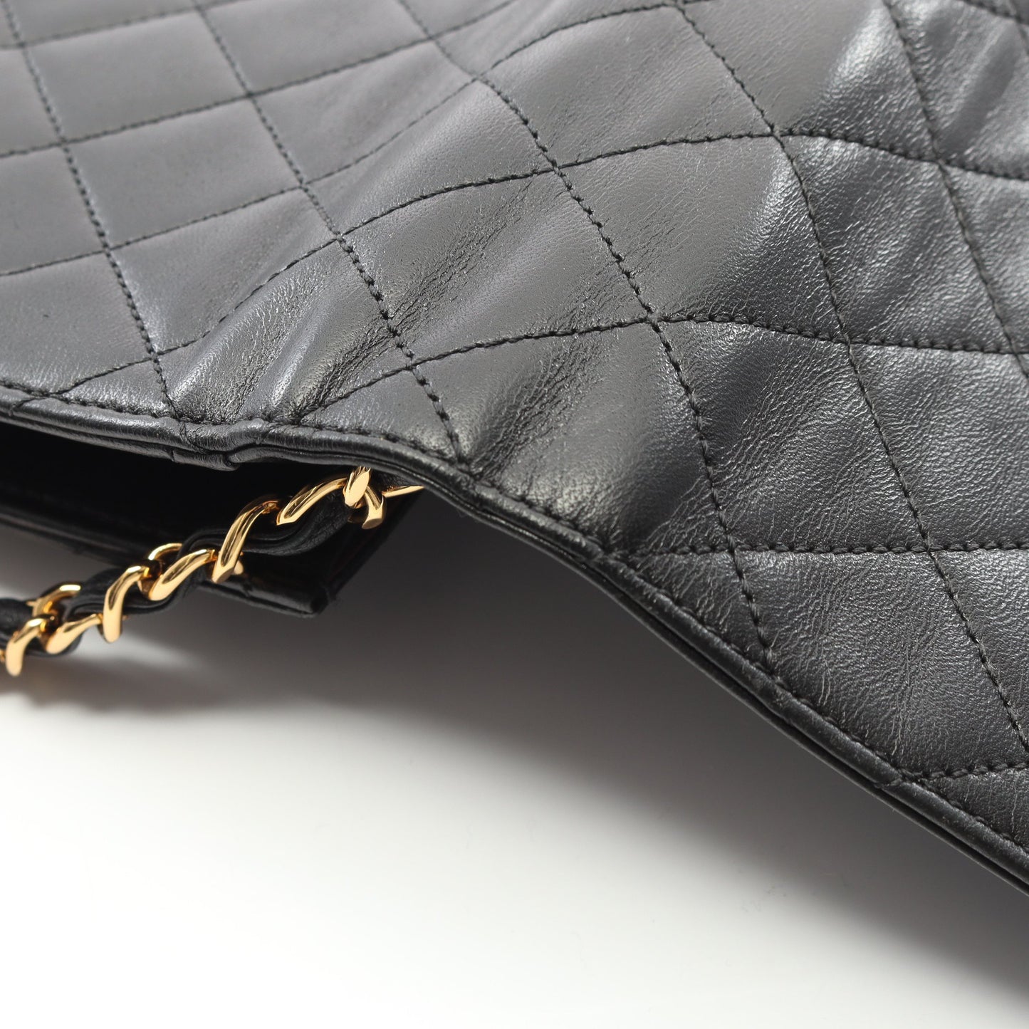 マトラッセ シングルフラップ チェーンショルダーバッグ ラムスキン ブラック ゴールド金具 シャネル バッグ CHANEL