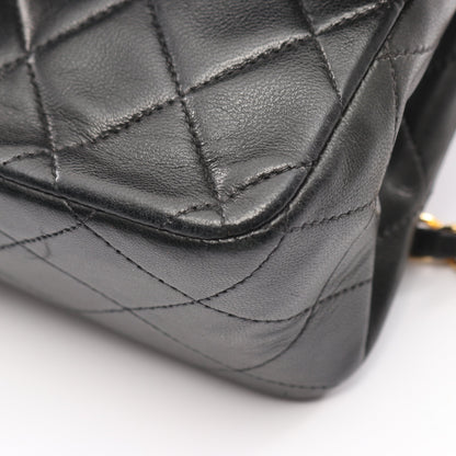 マトラッセ Wフラップ Wチェーンショルダーバッグ ラムスキン ブラック ゴールド金具 シャネル バッグ CHANEL