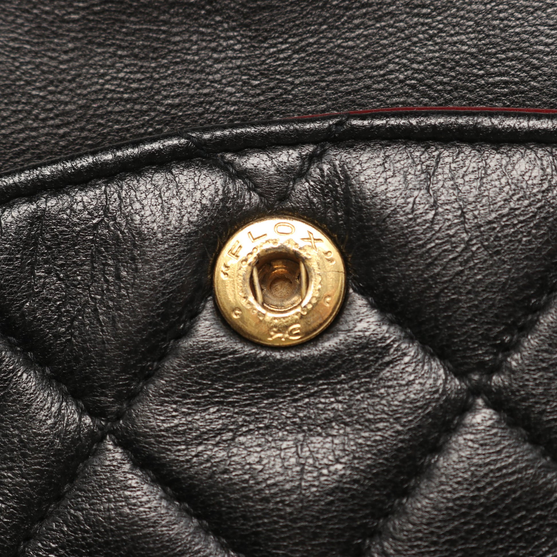 マトラッセ Wフラップ Wチェーンショルダーバッグ ラムスキン ブラック ゴールド金具 シャネル バッグ CHANEL