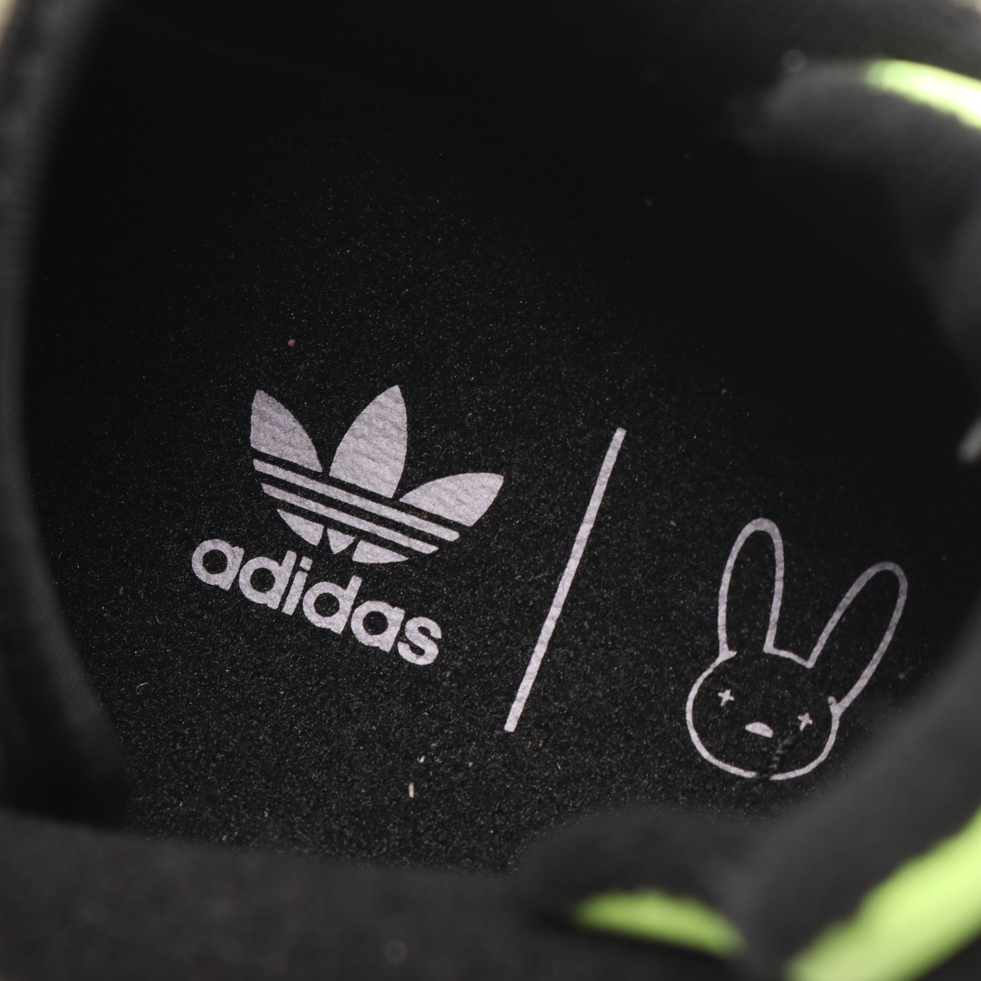 adidas × Bad Bunny Forum Powerphase スニーカー ファブリック ヌバック ベージュ マルチカラー アディダス シューズ adidas