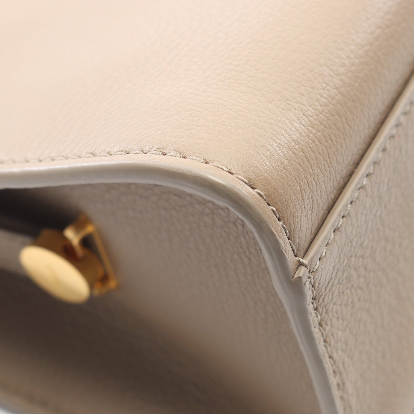 TRAPEZE SOFT ワンショルダーバッグ レザー グレーベージュ バリー バッグ BALLY
