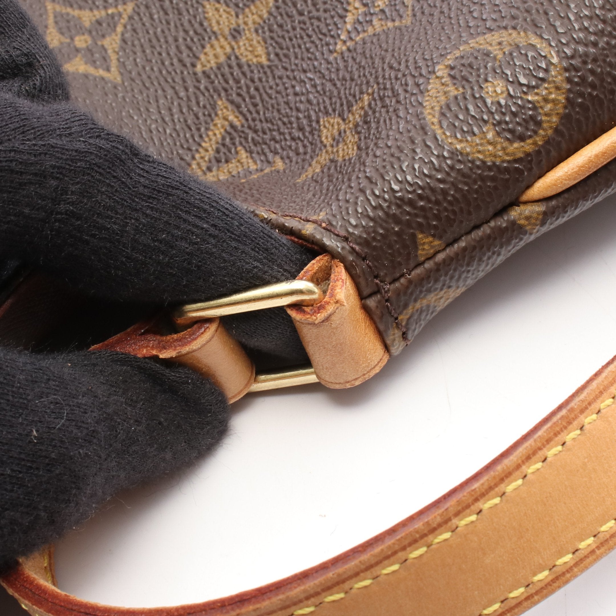 LOUIS VUITTON モノグラム ミュゼットタンゴショートストラップ LOUIS VUITTON（ルイ・ヴィトン） ミュゼットタンゴ ショート