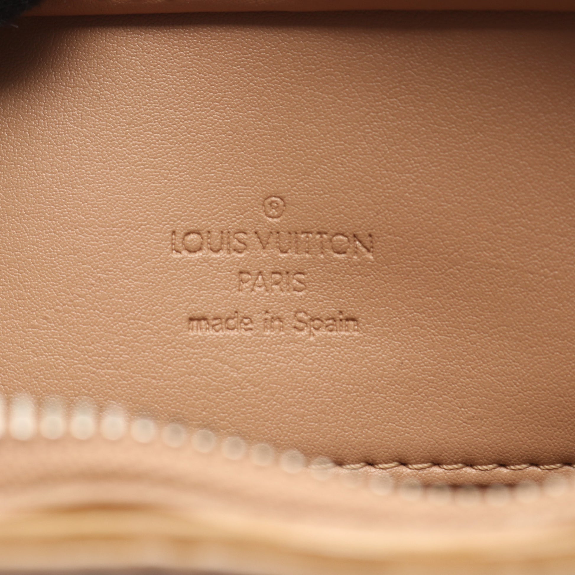 ヒューストン モノグラムヴェルニ ノワゼット ハンドバッグ レザー ベージュ ルイヴィトン バッグ LOUIS VUITTON