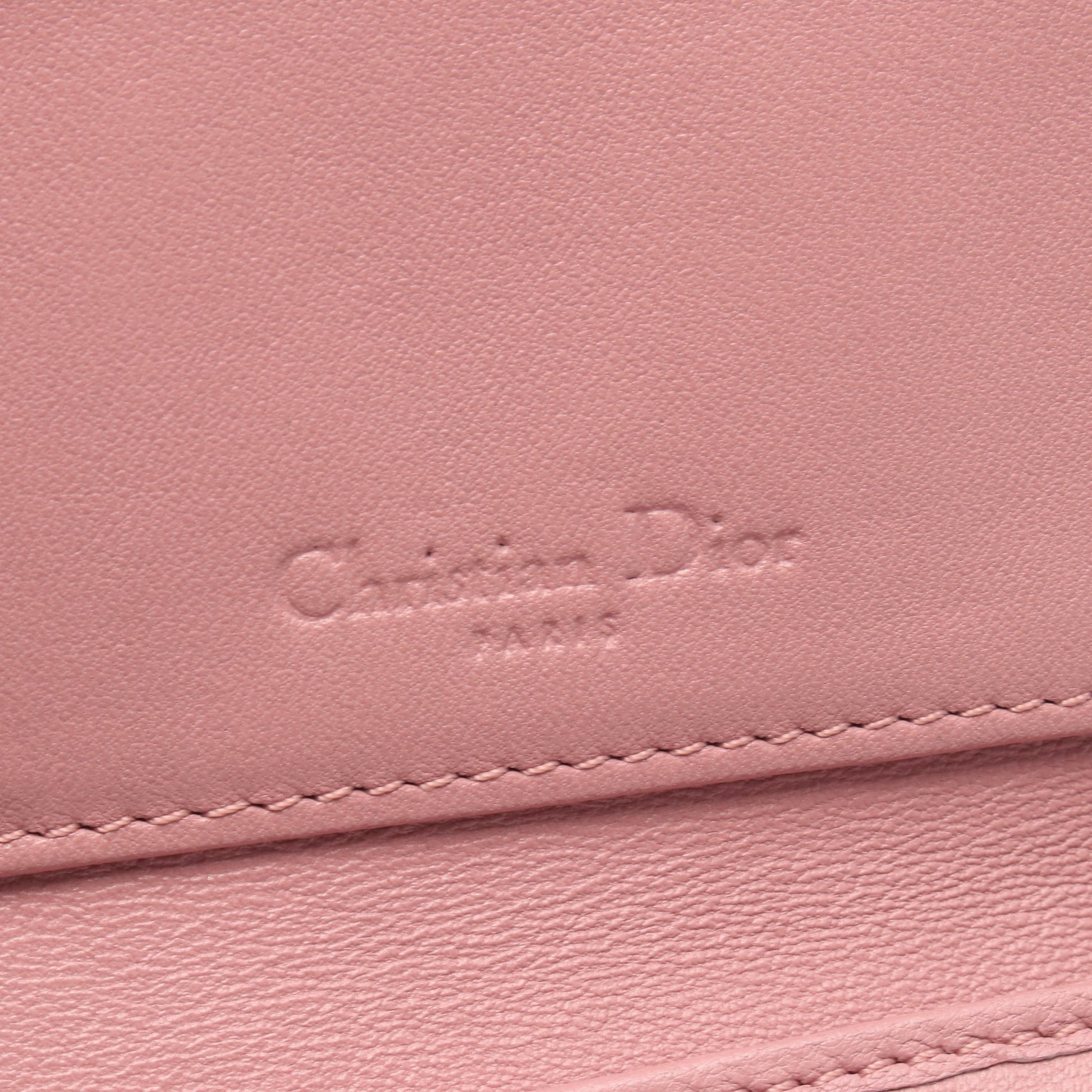 レディディオール カナージュ スモール ラウンドファスナー財布 レザー ピンク クリスチャンディオール 財布・小物 Christian Dior