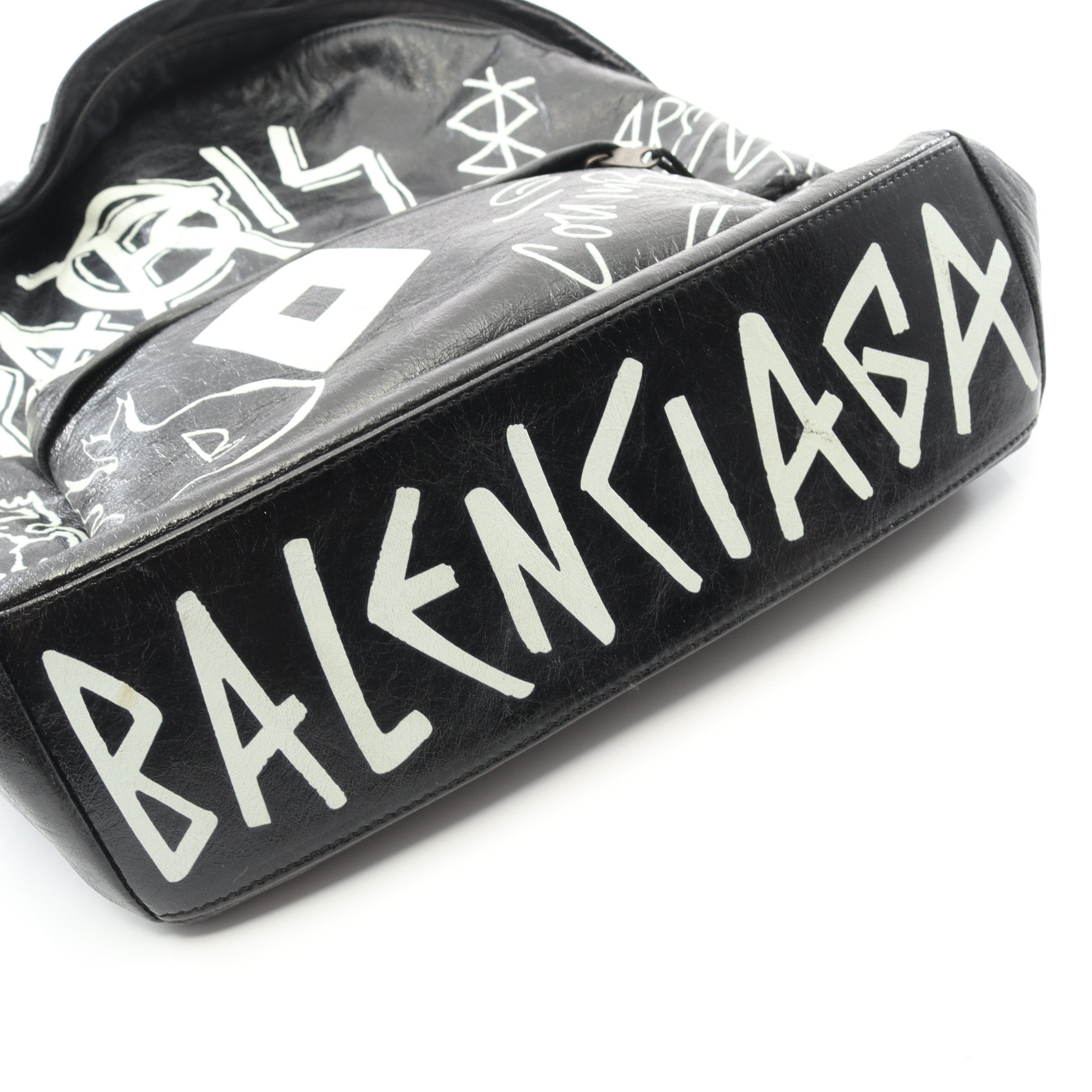 エクスプローラー グラフィティ バックパック リュックサック レザー