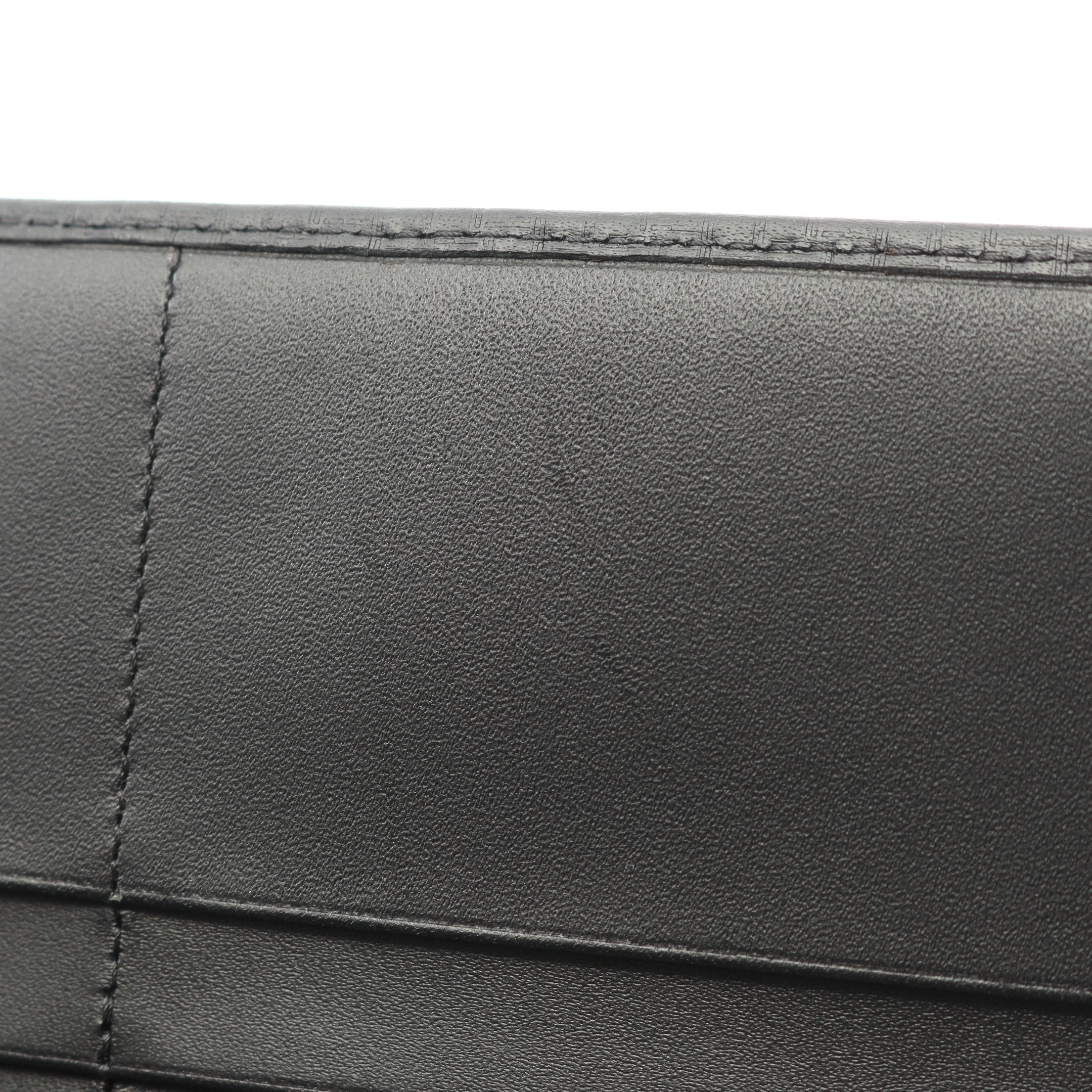 美品 ダンヒル マイクロディーエイト AD 二つ折り長財布 レザー ブラック 美品 ダンヒル マイクロディーエイト AD 二つ折り長財布 レザー