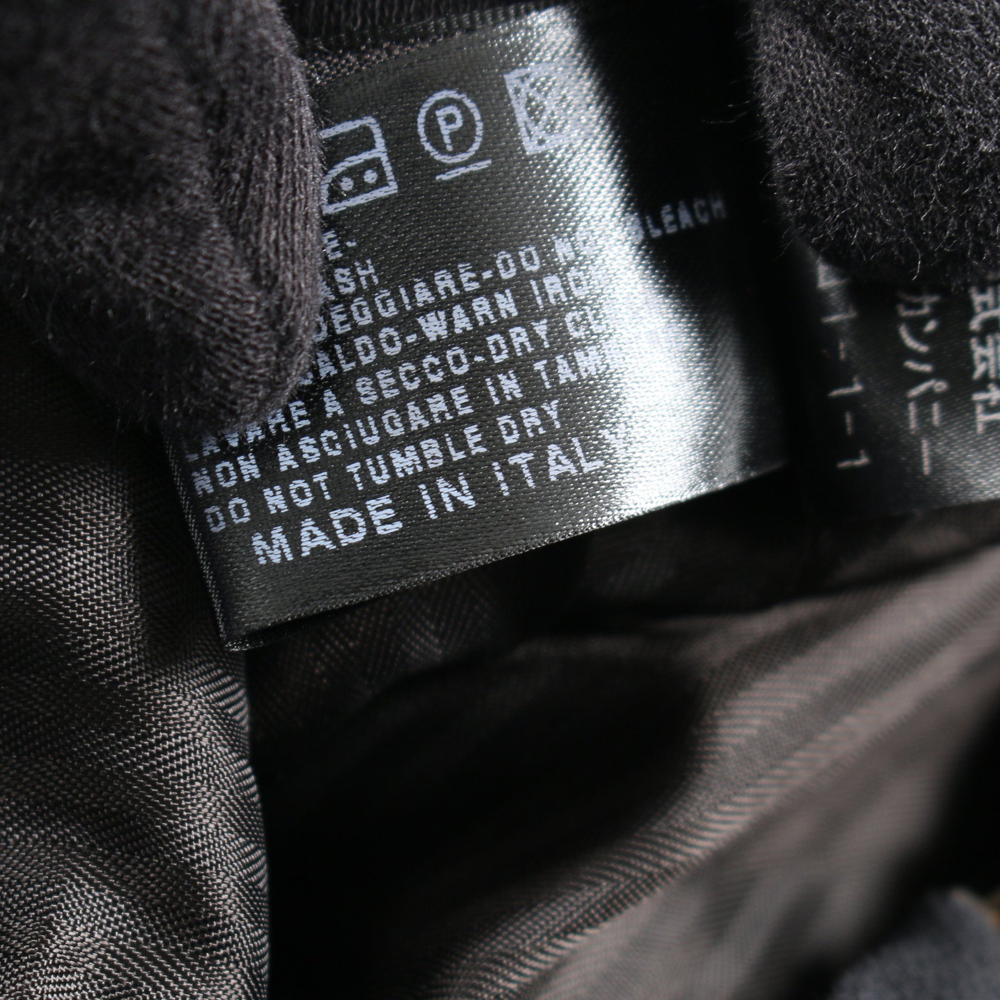 スカート ウール ブラック フェンディ ボトムス FENDI