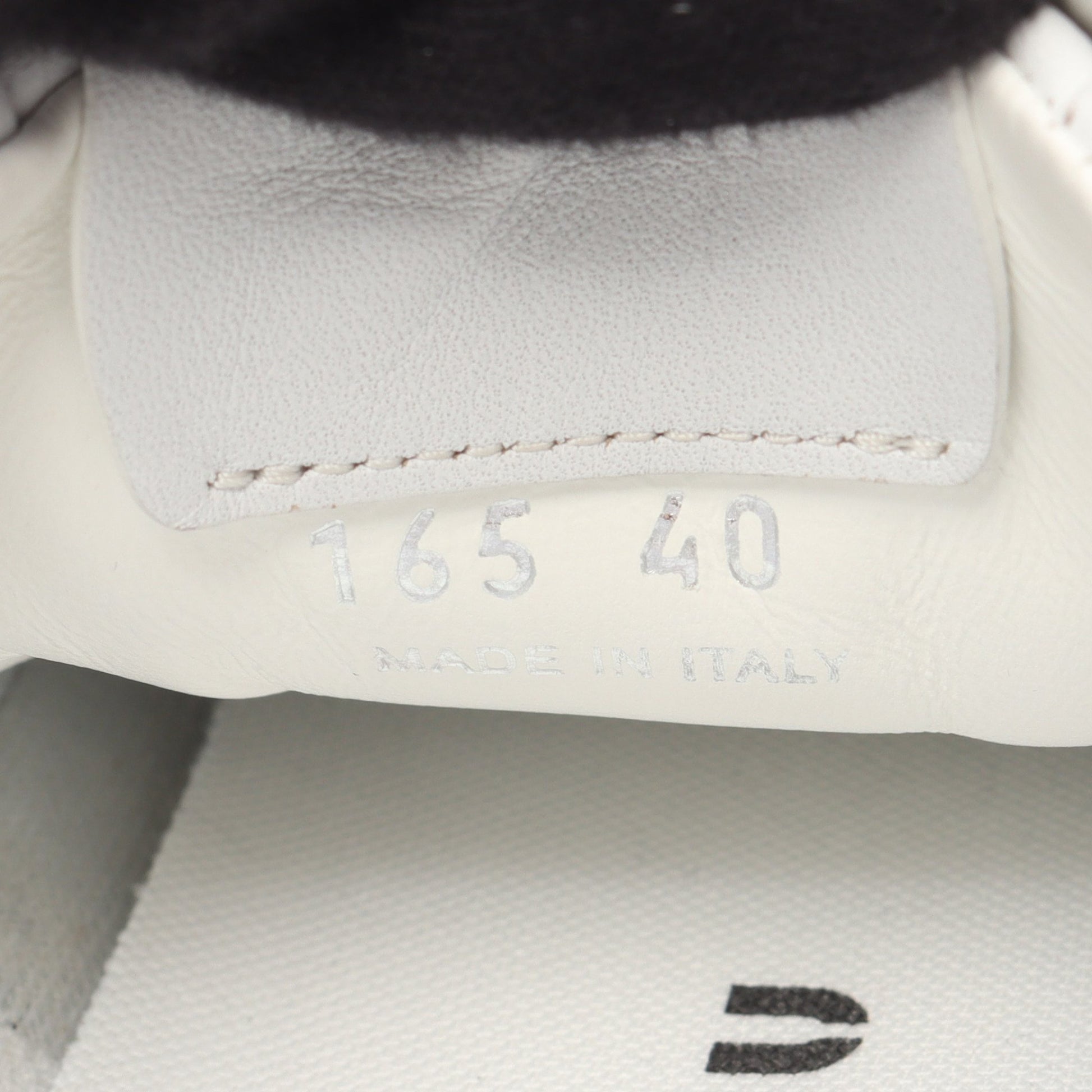 miu miu × New Balance 530 SL スニーカー レザー オフホワイト ライトブラウン ヴィンテージ加工 ミュウミュウ シューズ miu miu