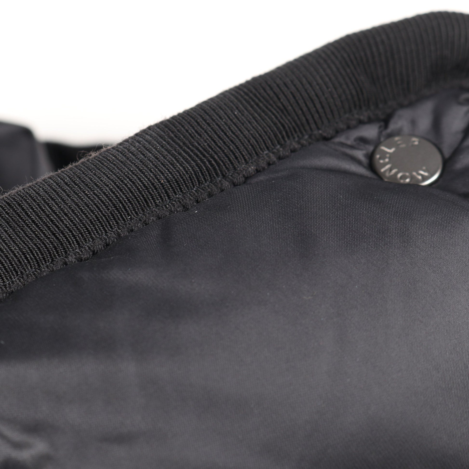 HERMINE ダウンコート ナイロン ブラック モンクレール アウター MONCLER